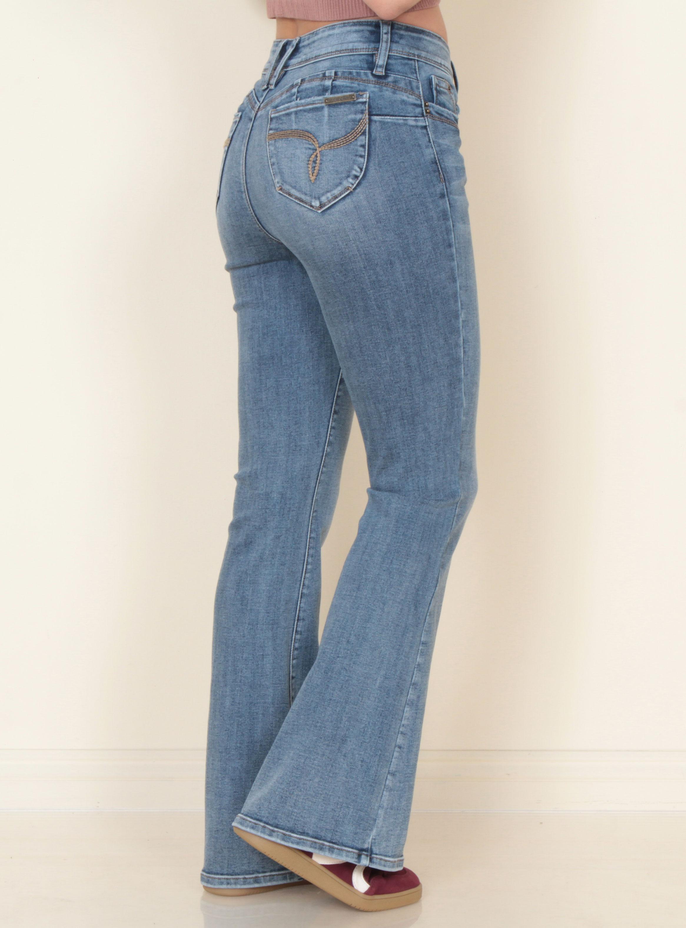 Jeans Flare Tiro Medio P011-1