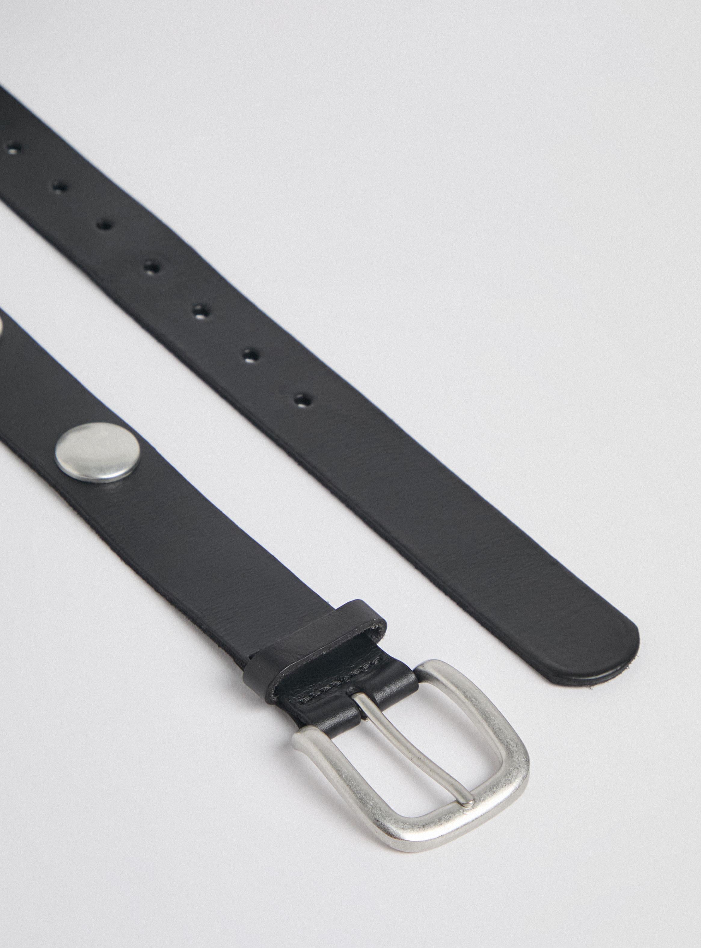 Cinturón Tachas Antique Silver Cuero-2