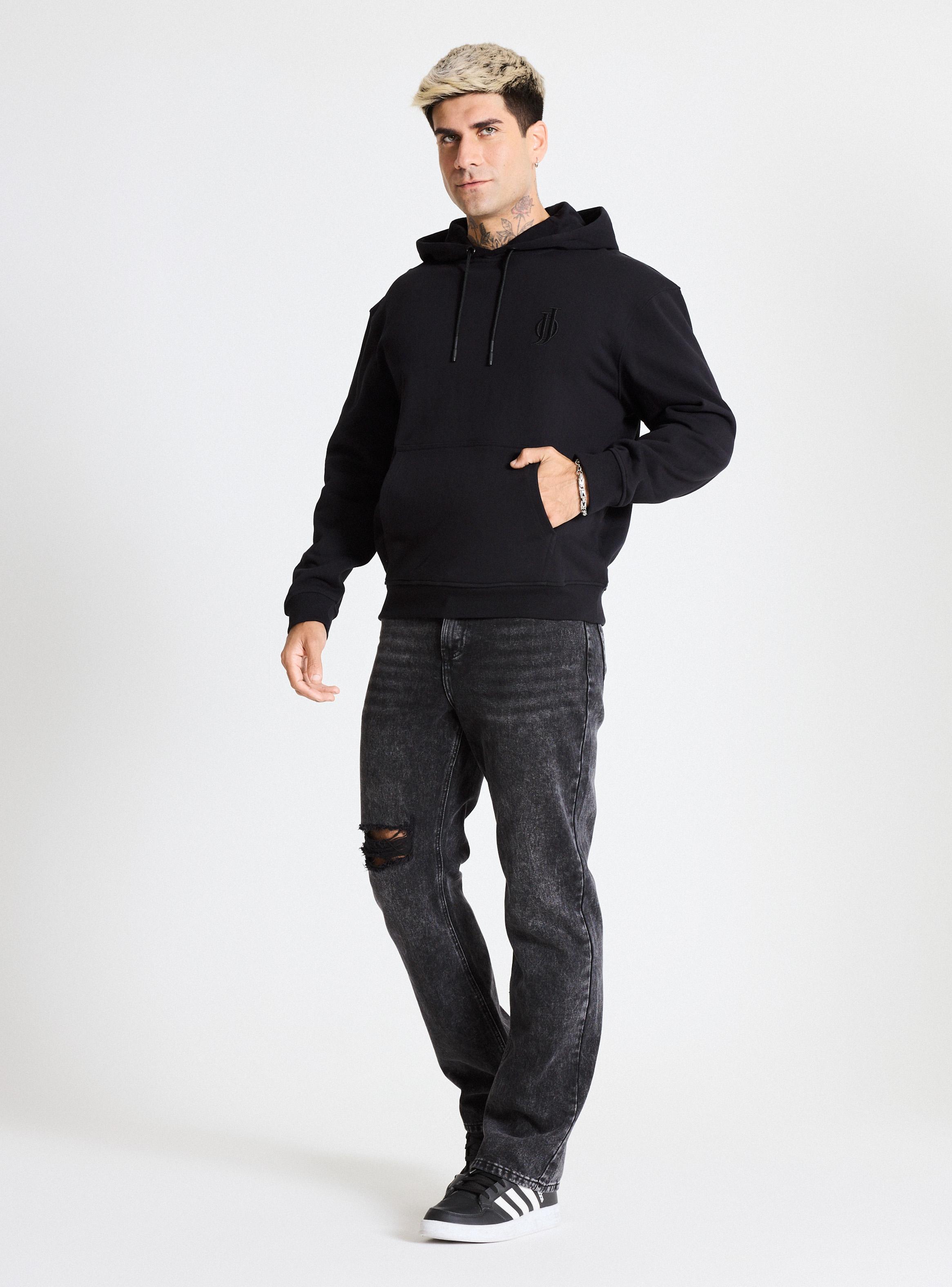 Polerón Con Capucha y Bordado-4