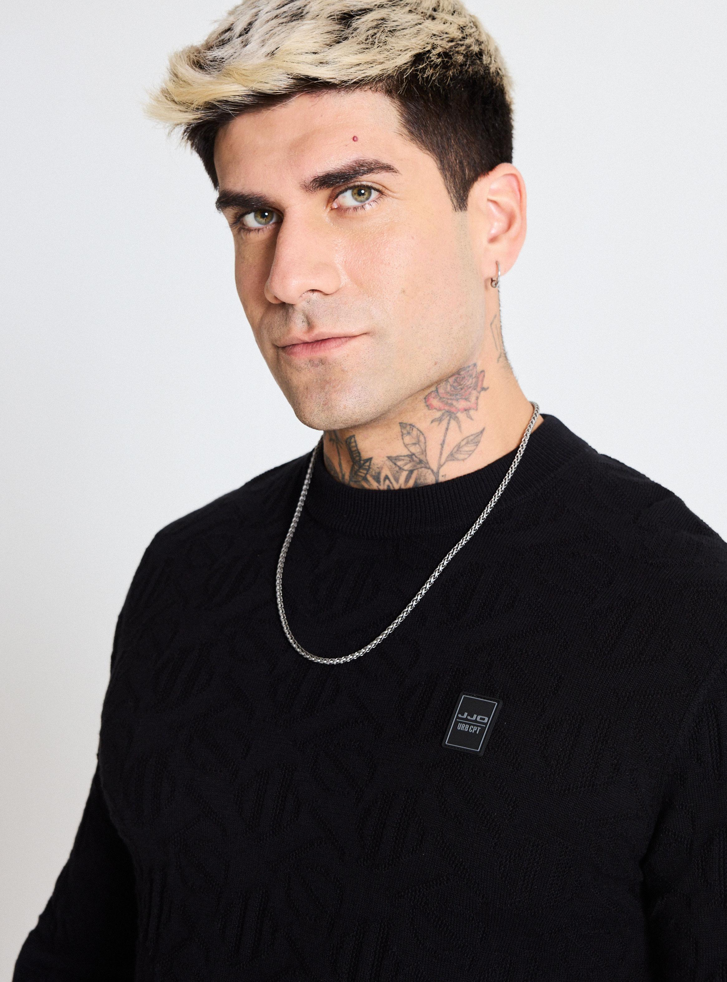 Sweater Tejido Jacquard Con Logo Couple-3