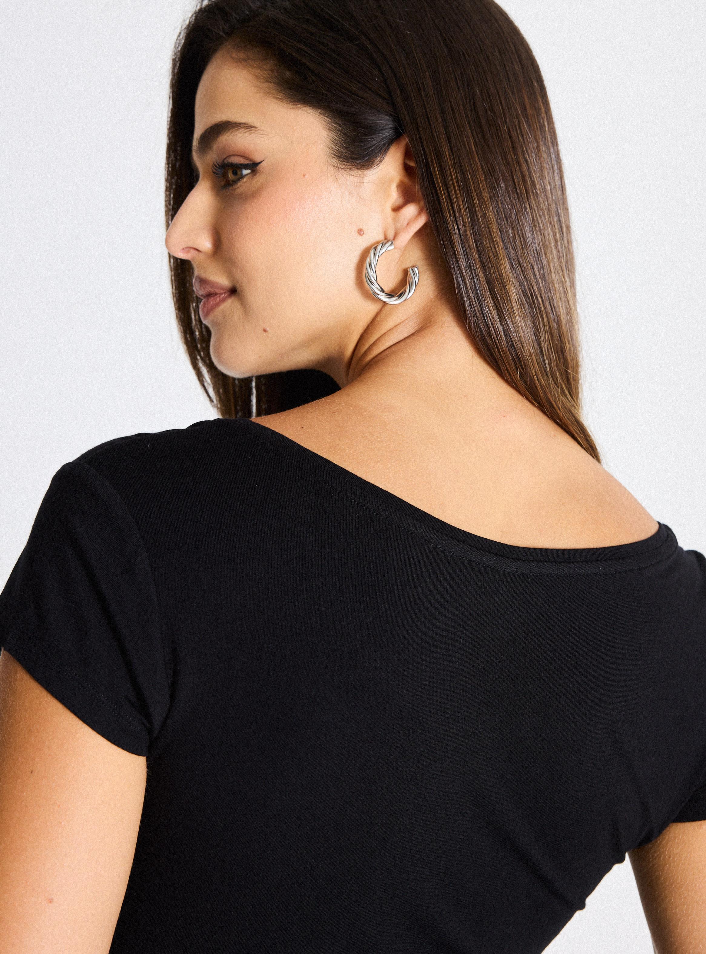 Polera Básica Ajustada Estampado Brillante-3