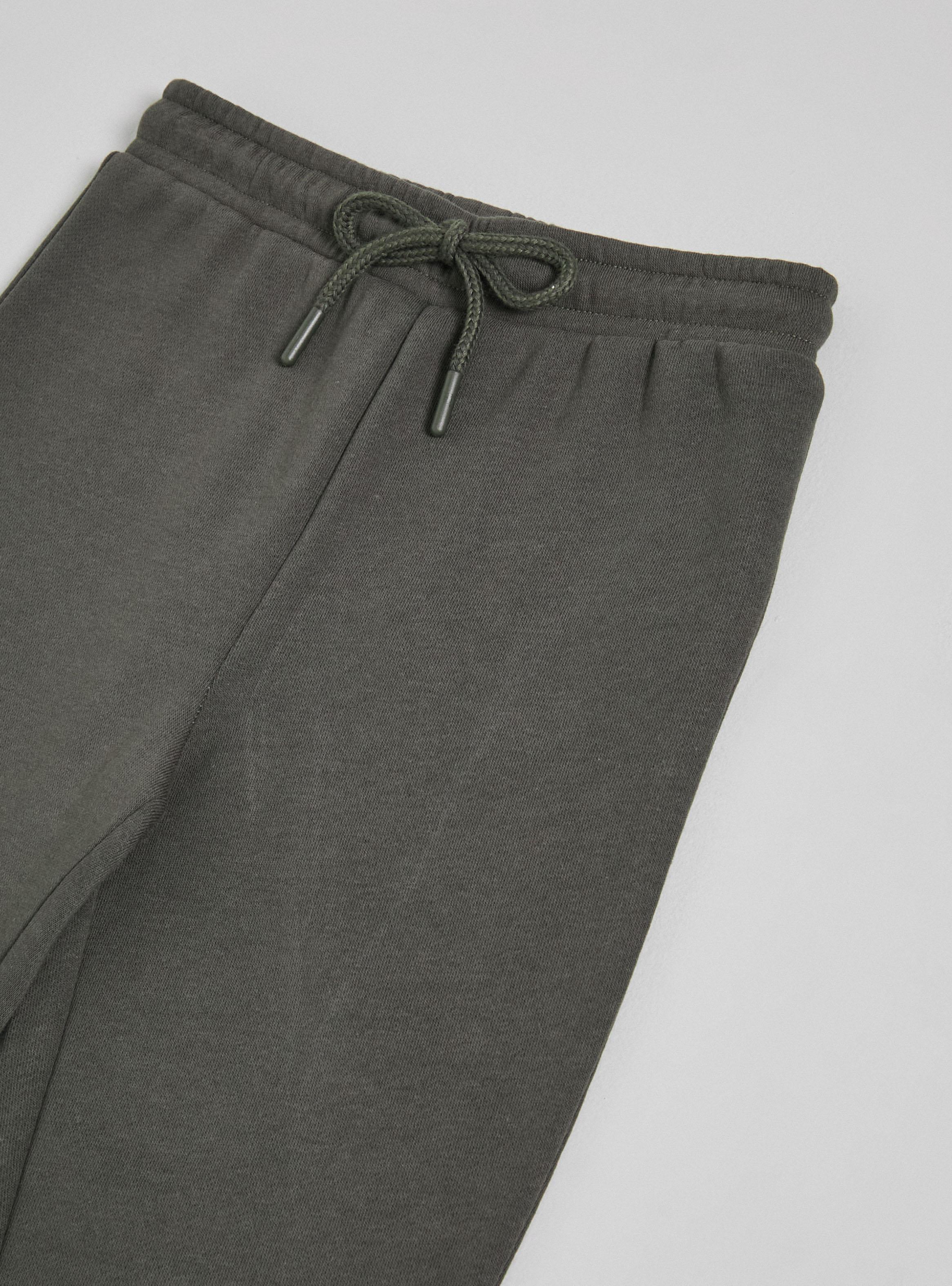 Pantalón de Buzo Básico con Cordón-3