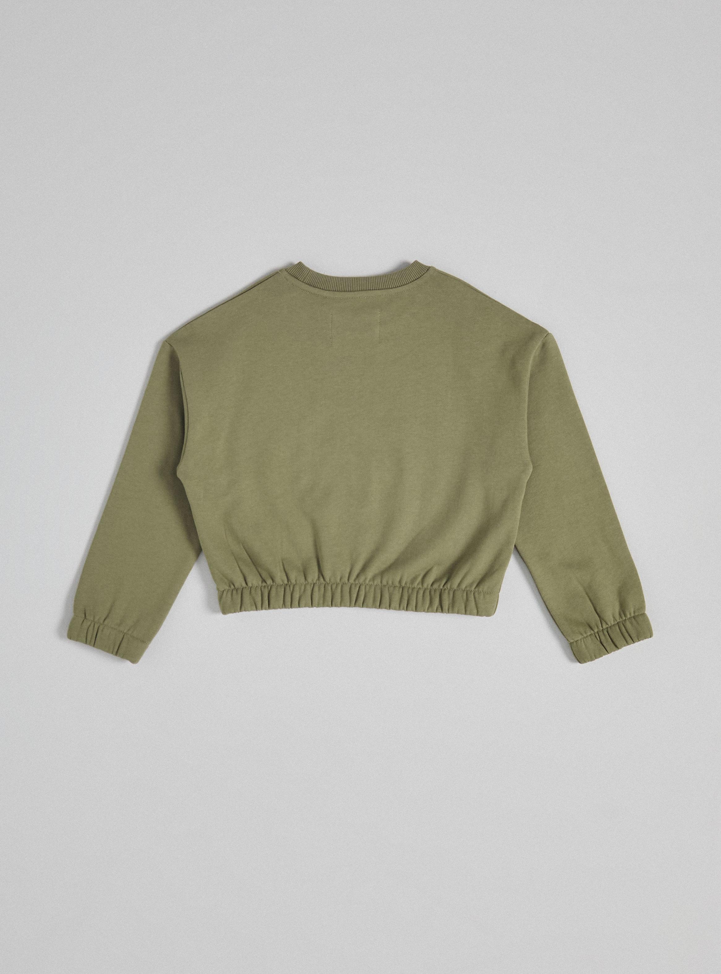 Polerón Estampado Frontal con Terminación Ajustada-2