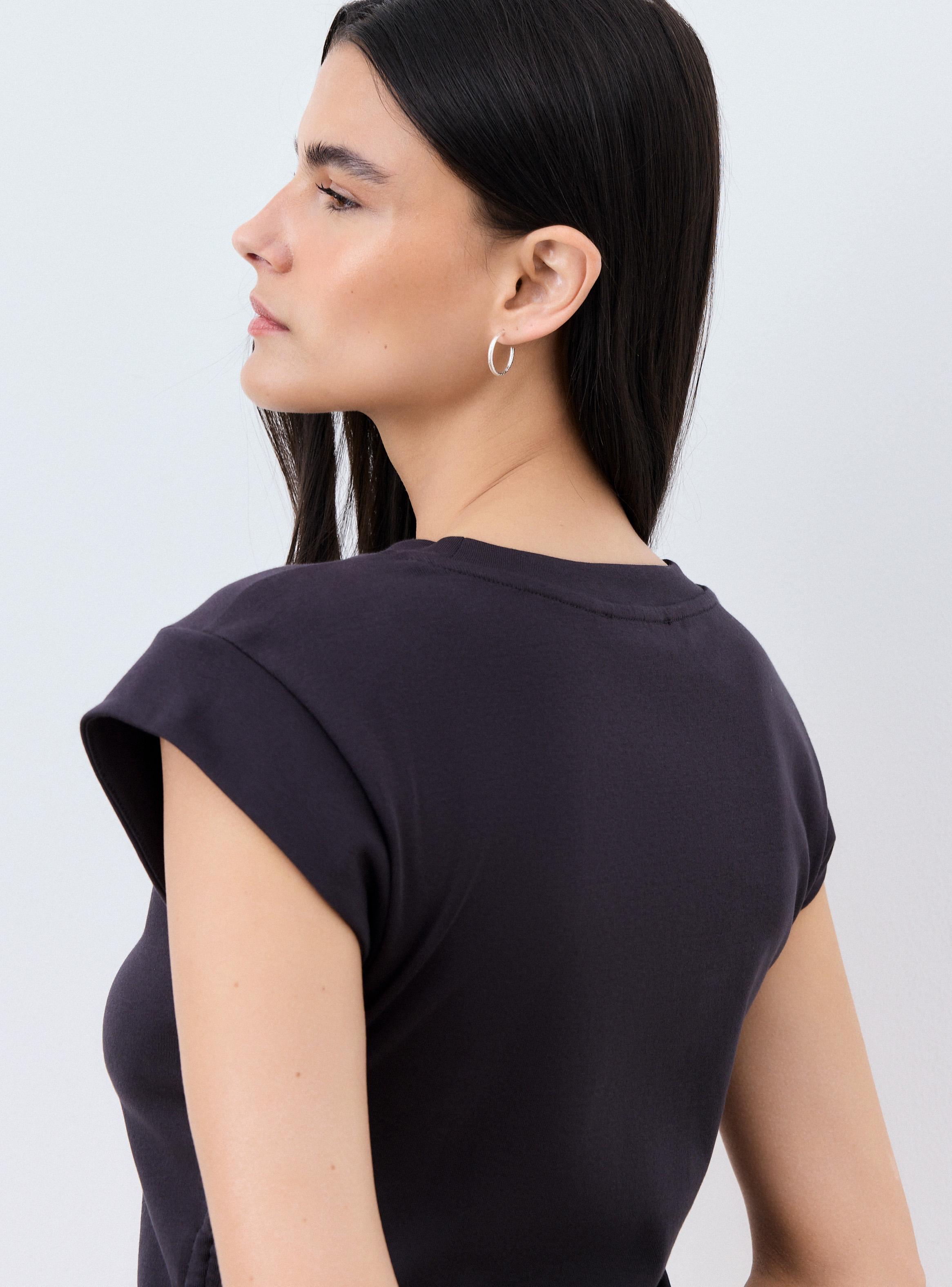 Polera Drapeado y Amarras Laterales-3