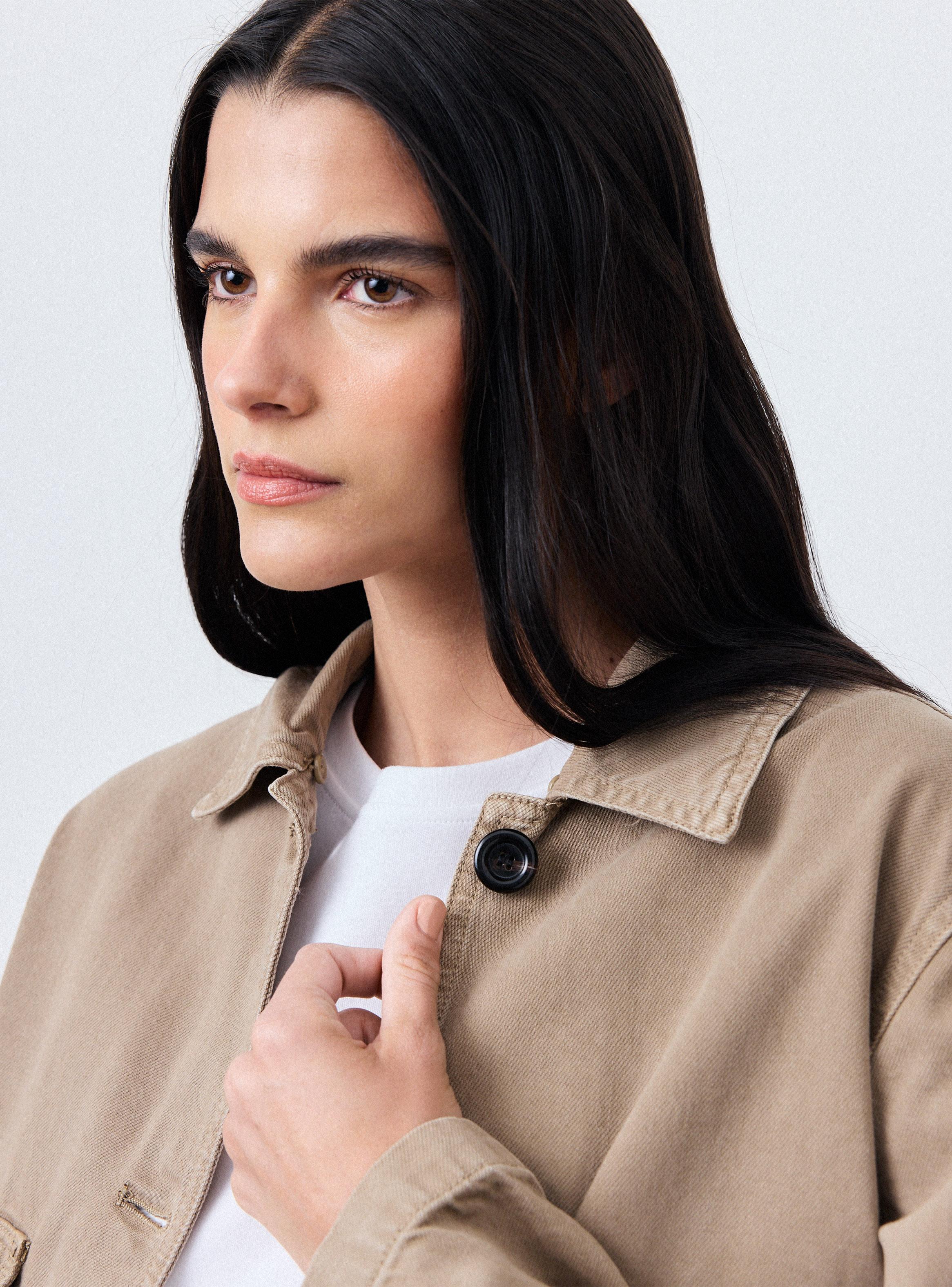 Chaqueta Cuello de Cuero Removible-3