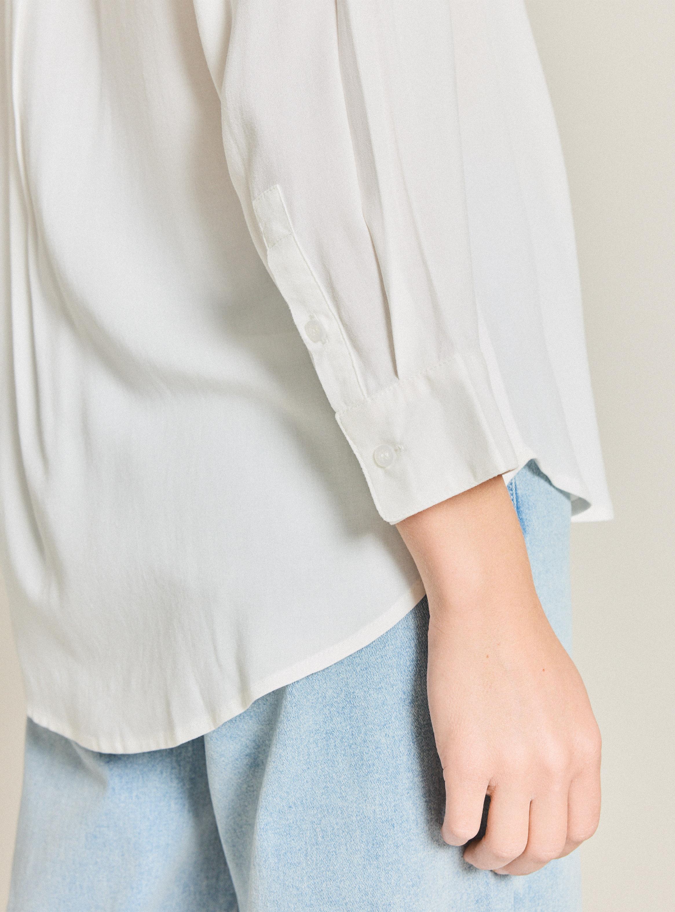 Blusa Cuello V Camisero Estampada Rayas-3