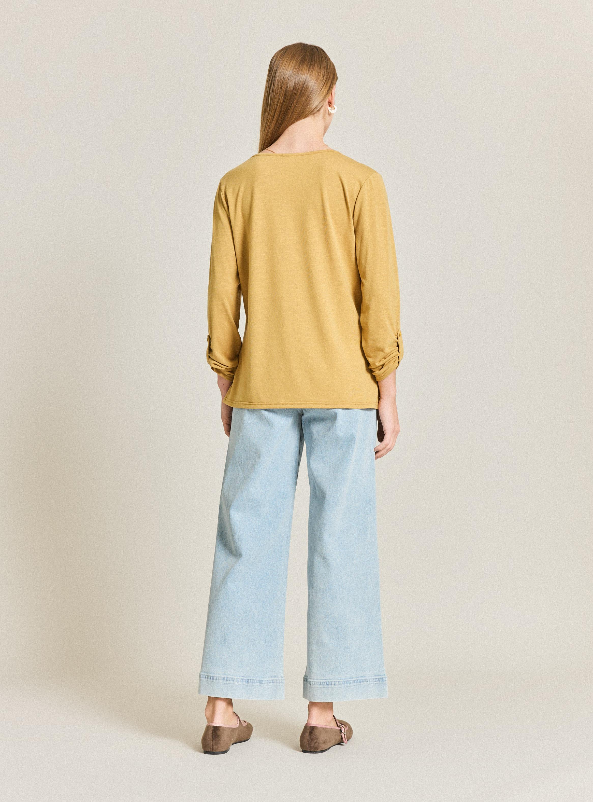 Polera Botones en Escote-5