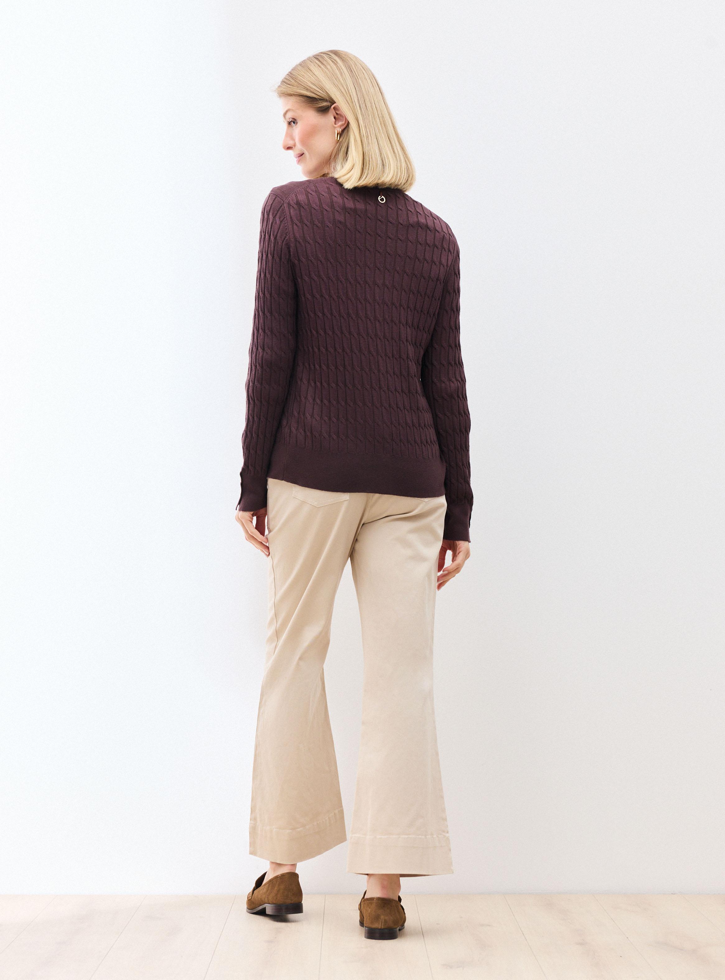 Chaleco Básico Abotonado con Trenzas-5