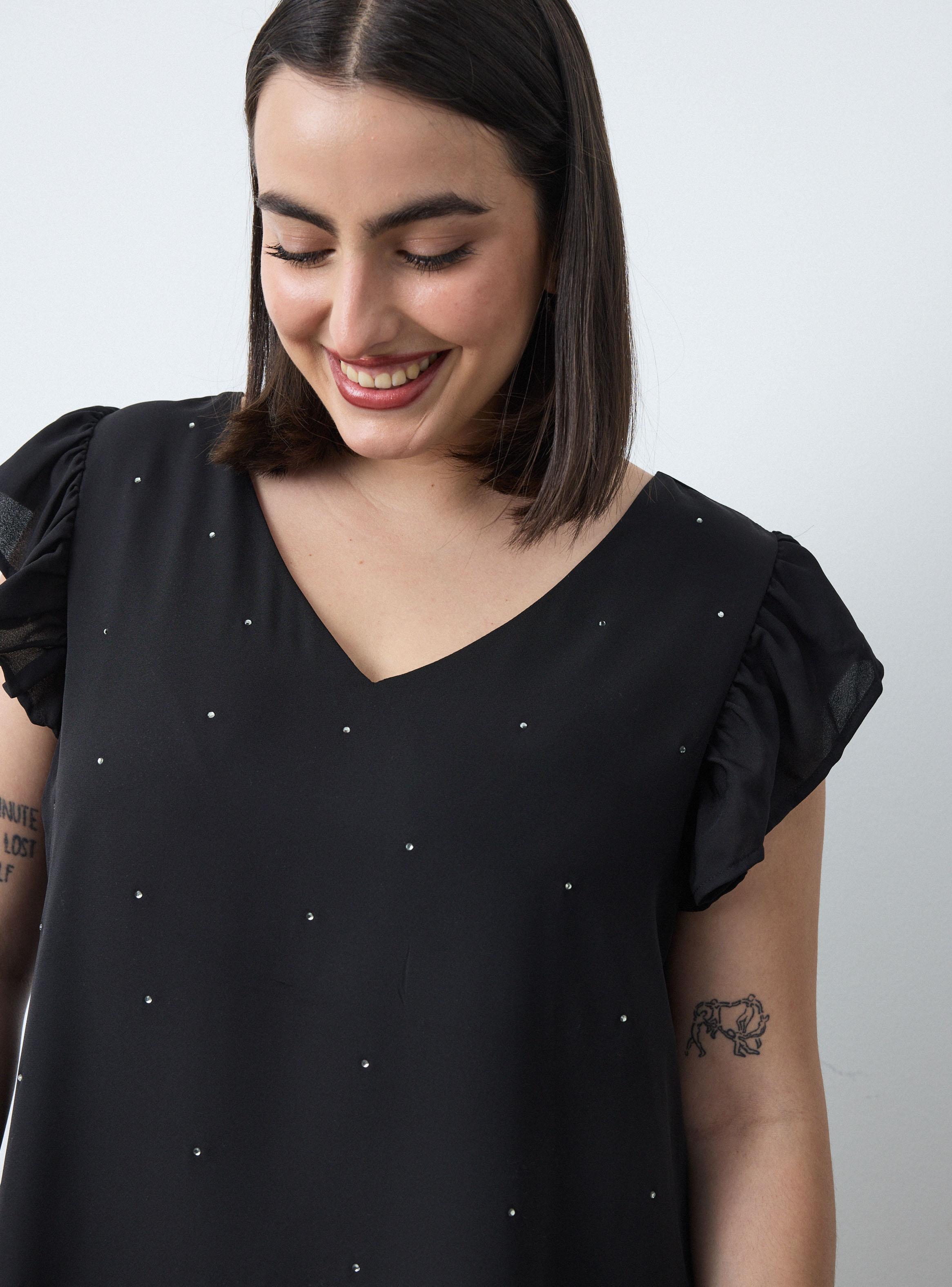 Blusa con Brillos y Manga Mariposa-2