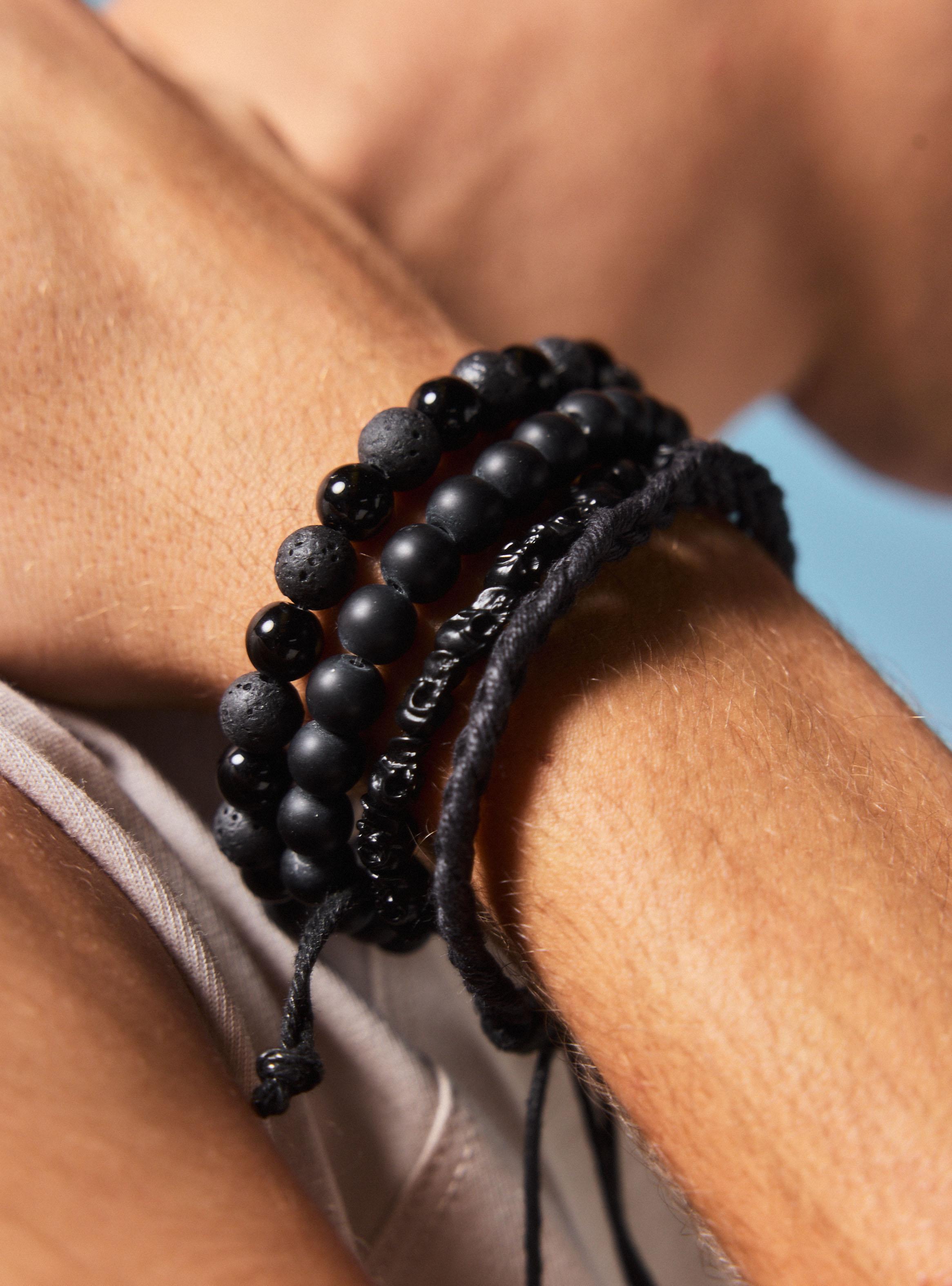 Set de Accesorios Mix Pulseras Negras 4 Piezas-4