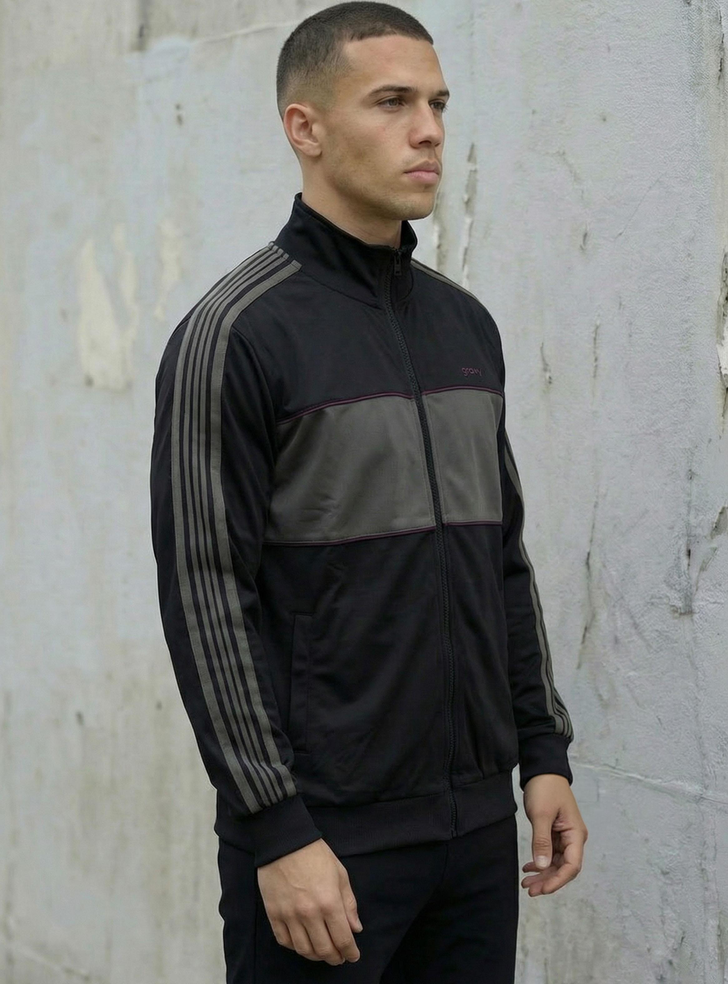 Polerón Lineas en Mangas Nailon-2