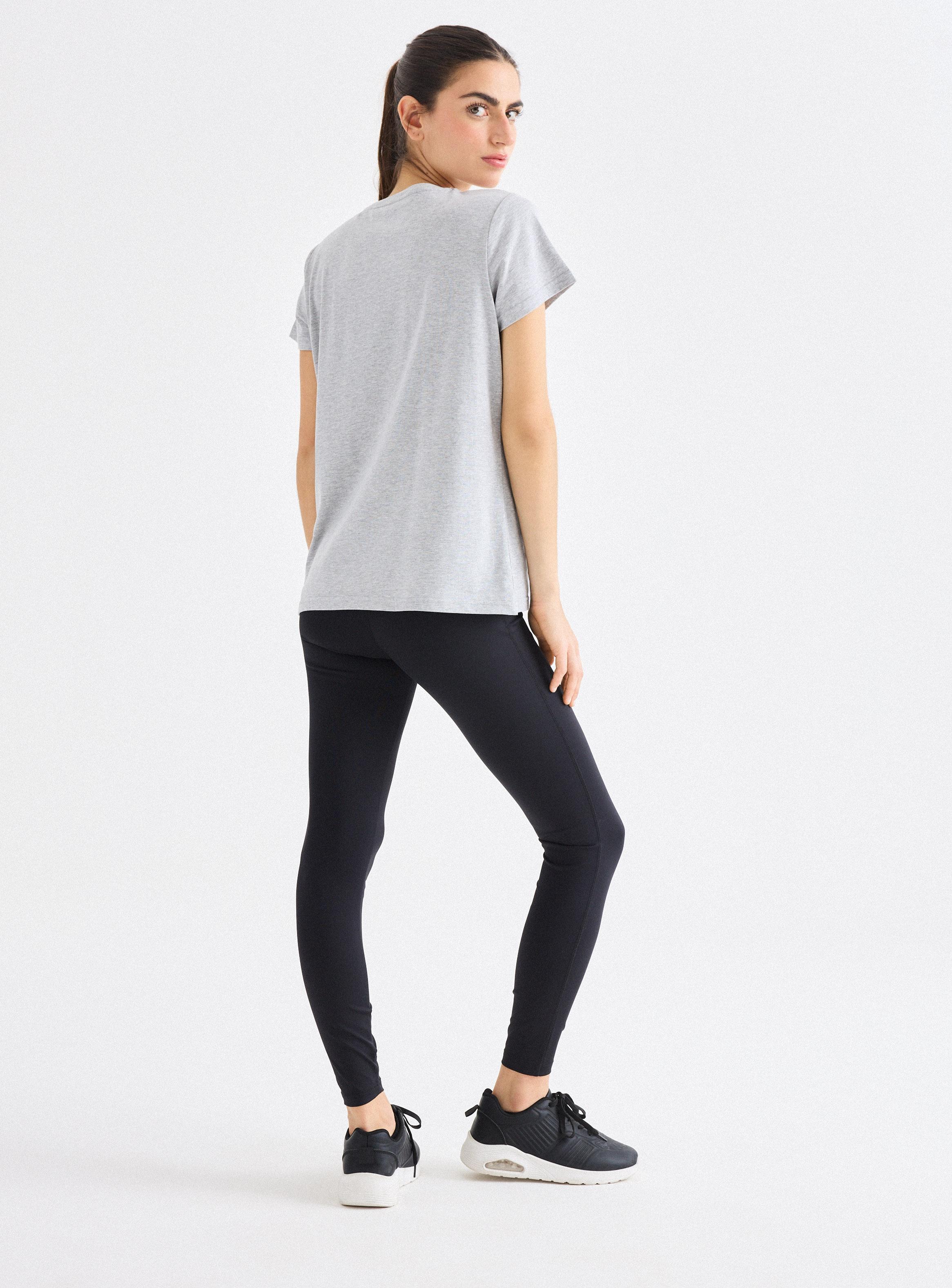 Polera Manga Corta Gráfica-5