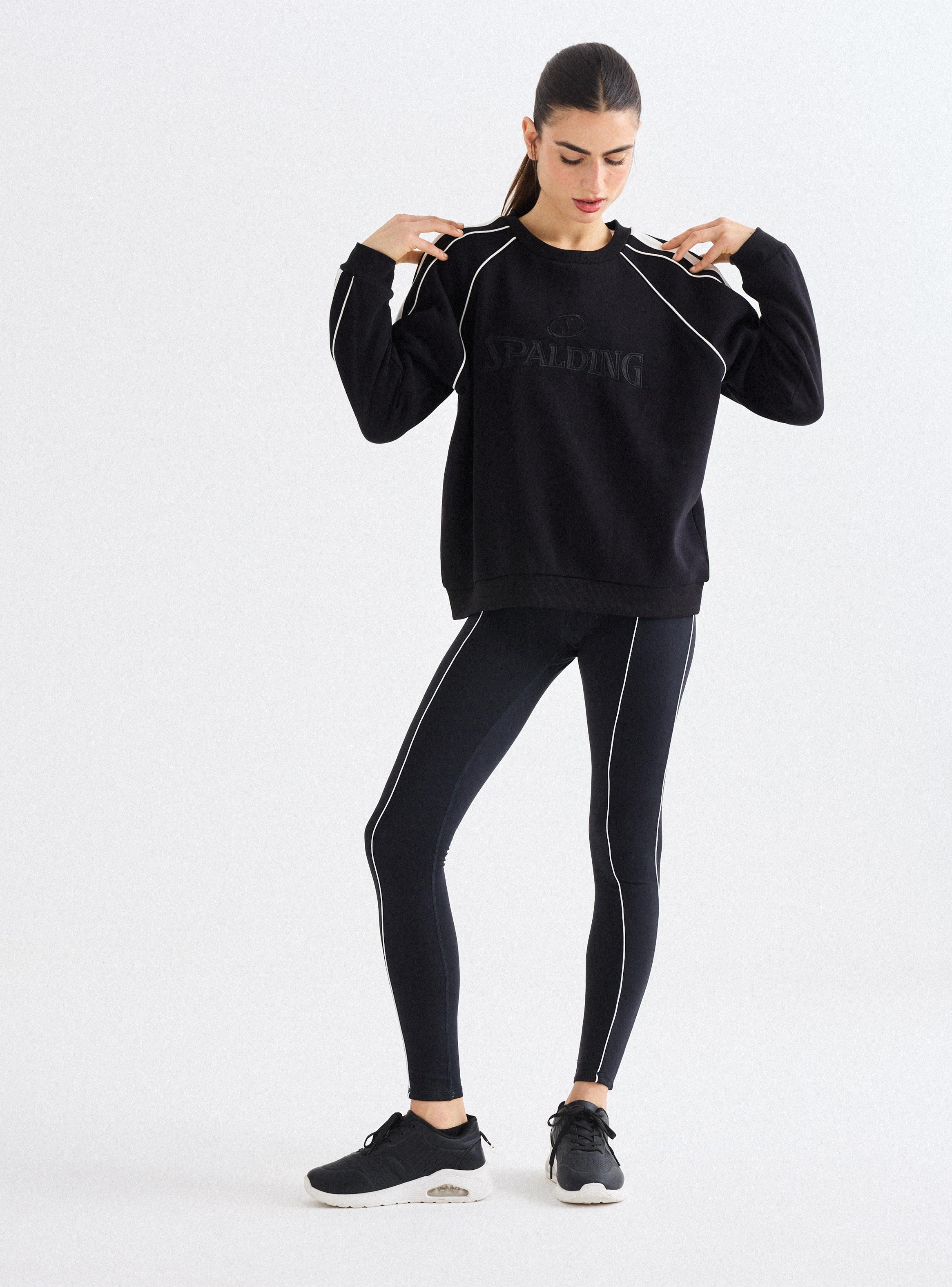 Polerón Detalles En Contraste-4