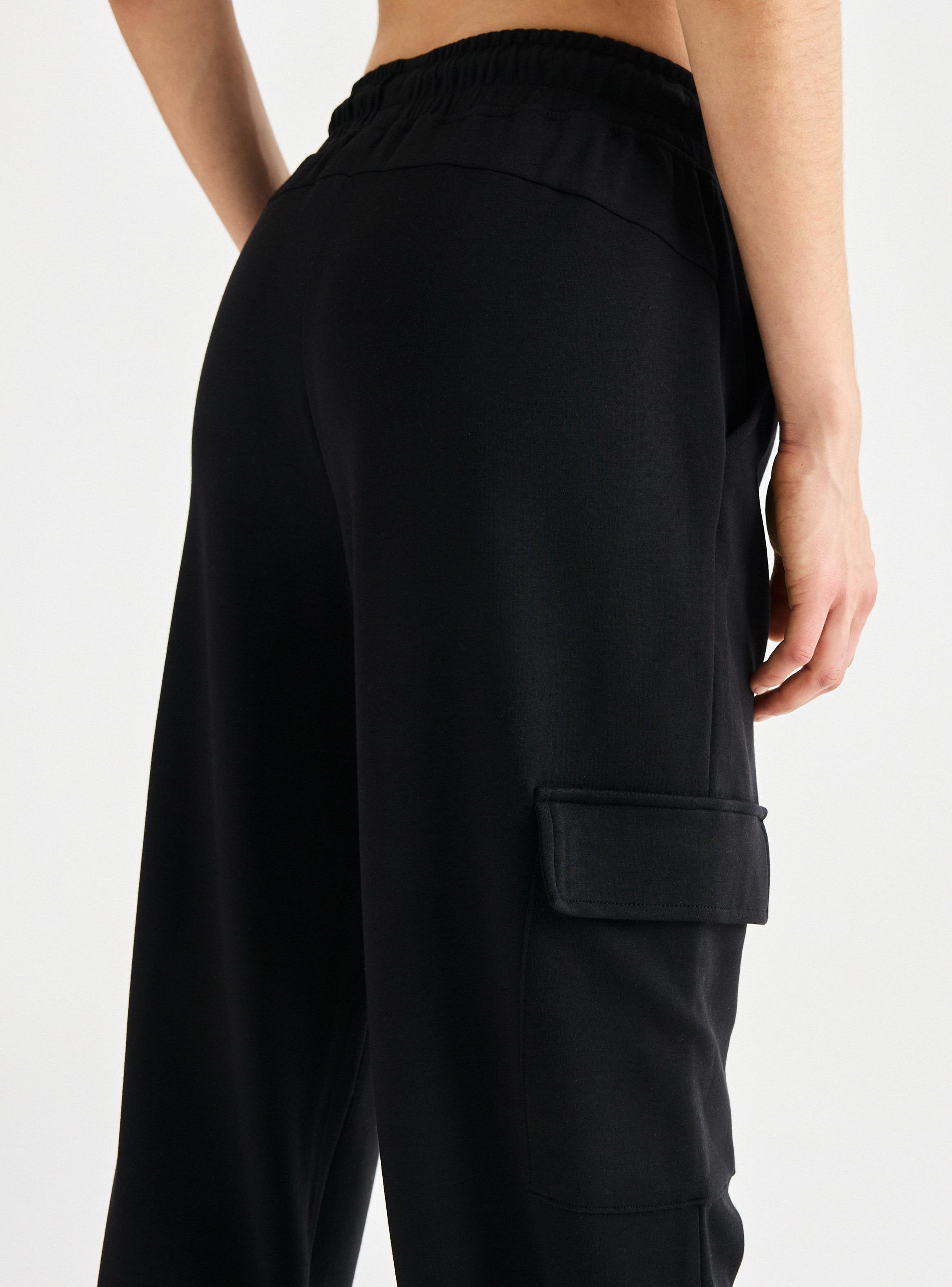 Pantalón Buzo  Cargo Wide- Leg-3