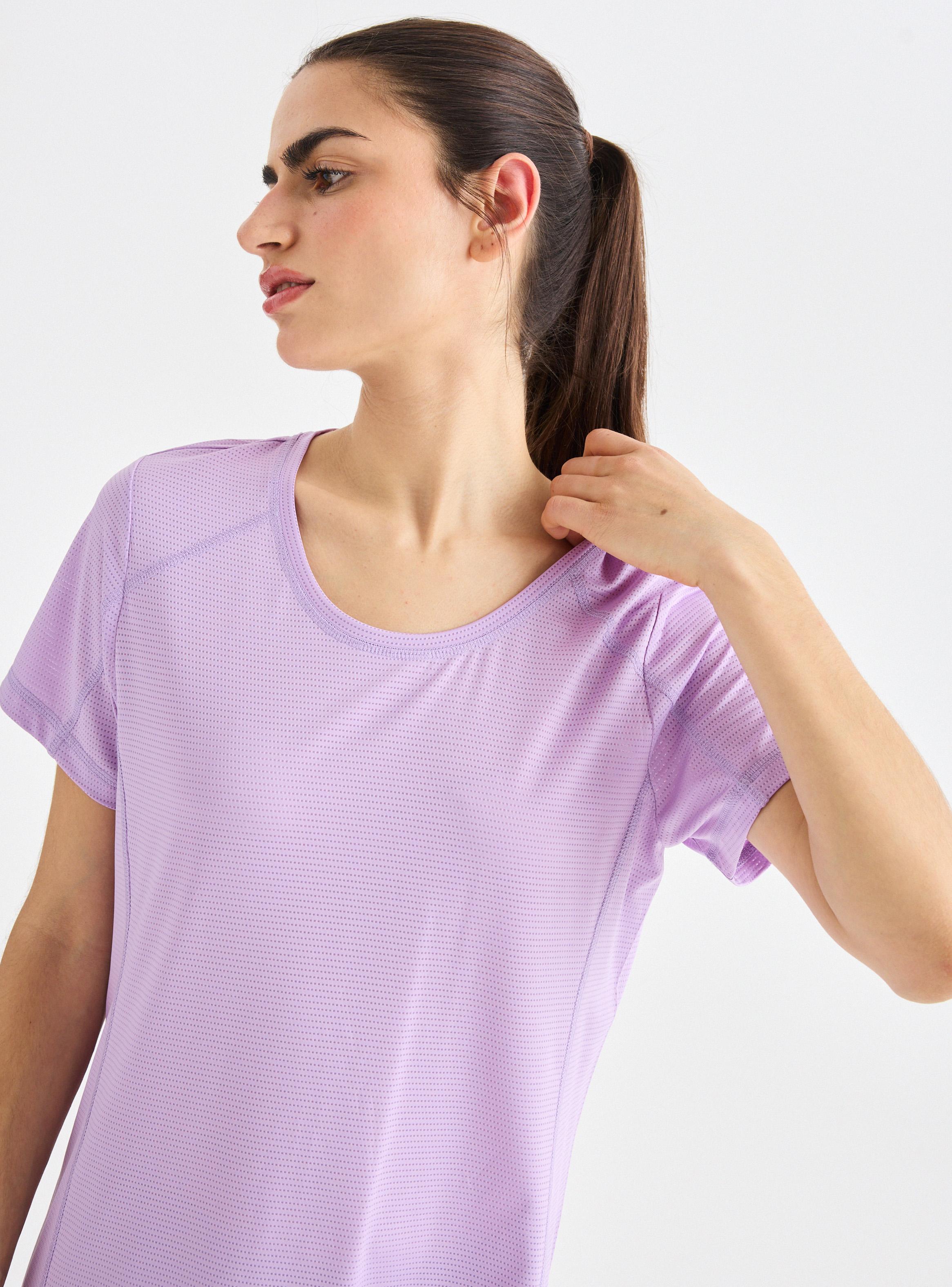 Polera Deportiva de Color-3