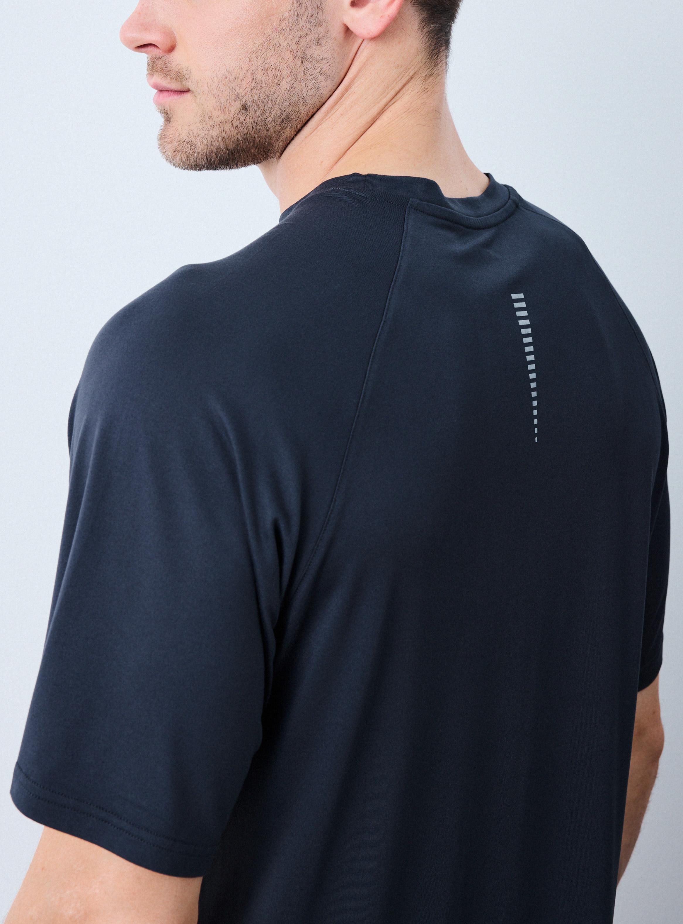 Polera Deportiva Técnica Respirable-3