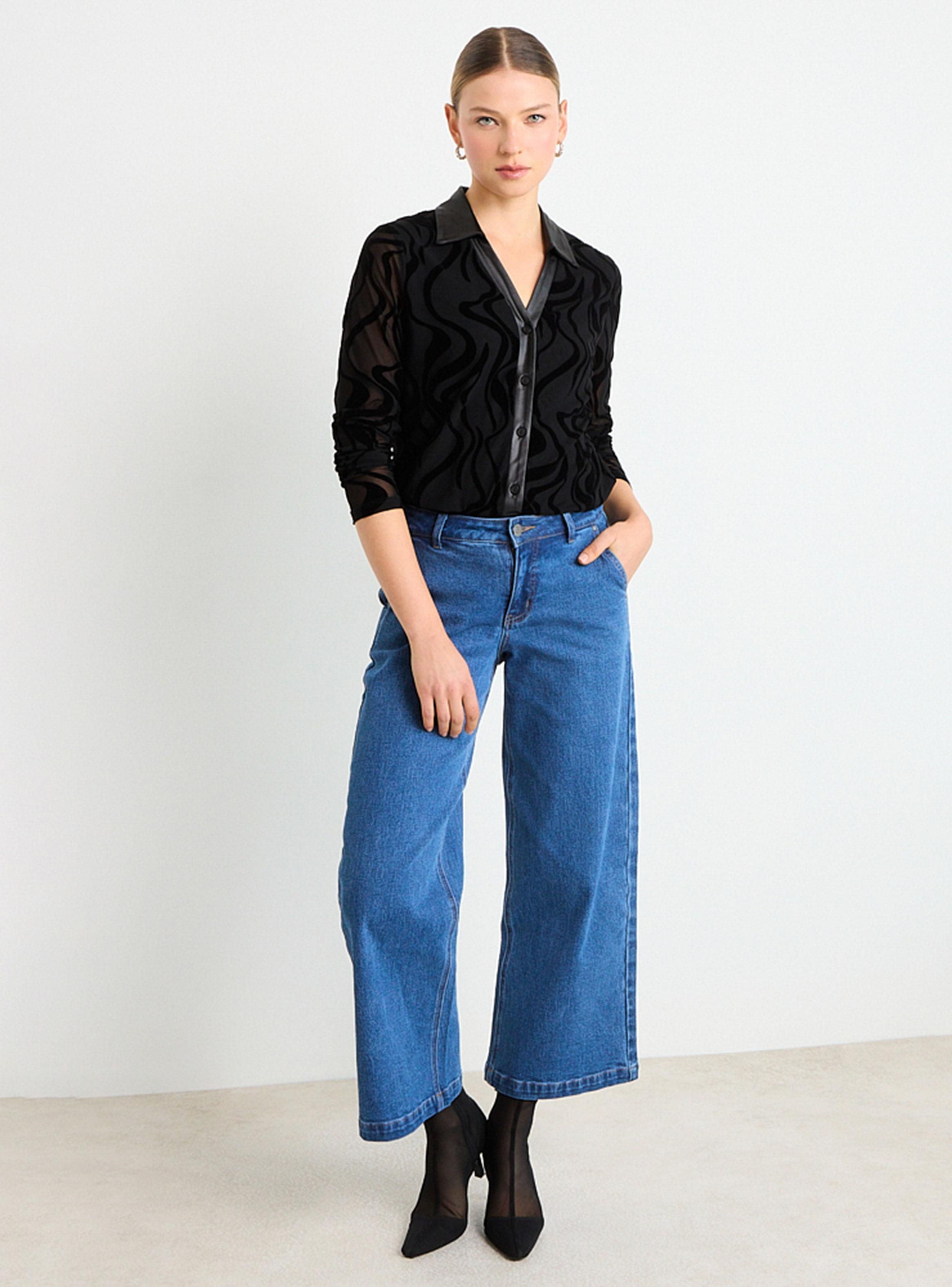 Blusa con Botones Cuello V C14-3