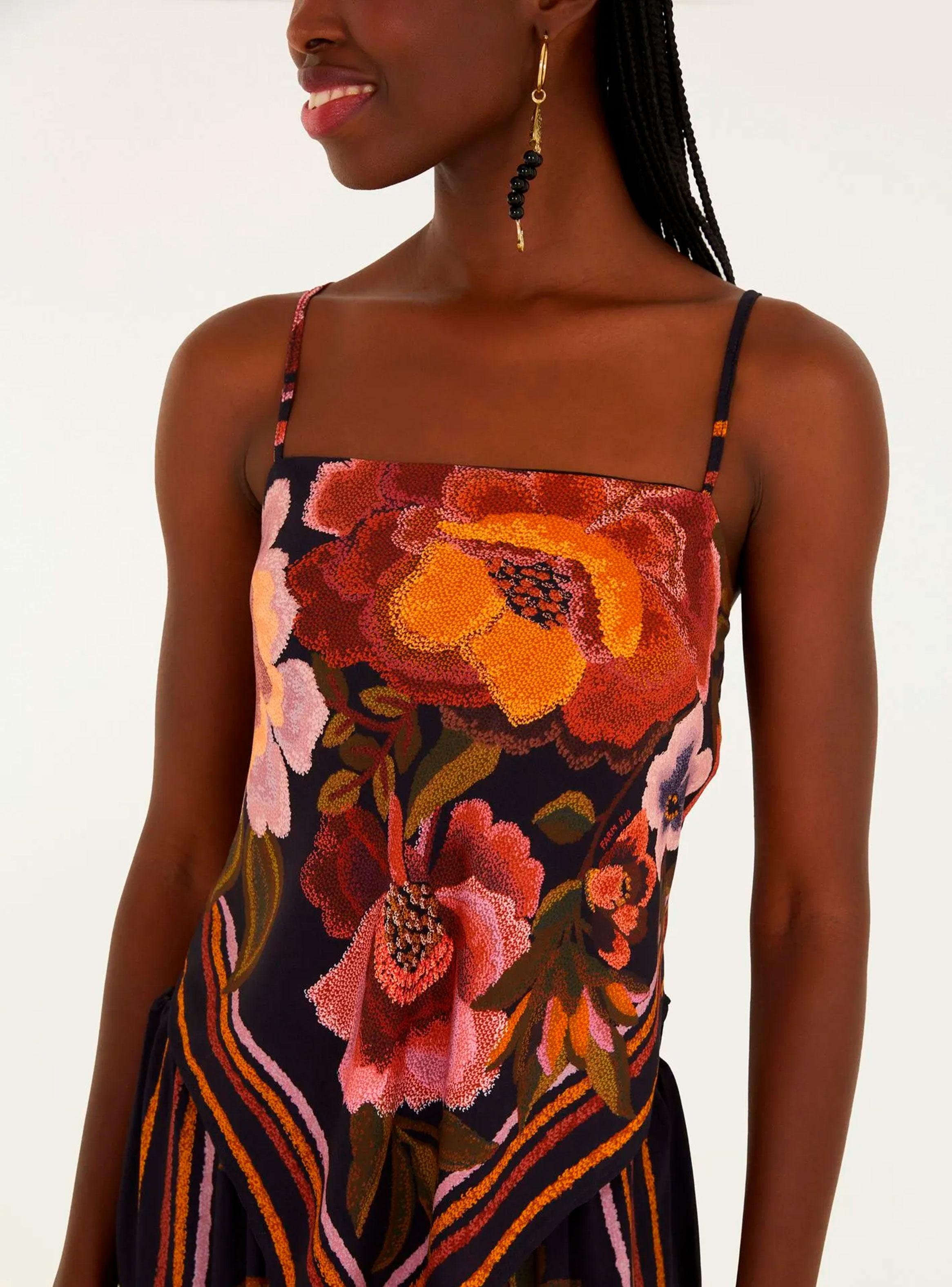 Blusa Escote Cuadrado y Diseño Floral-3