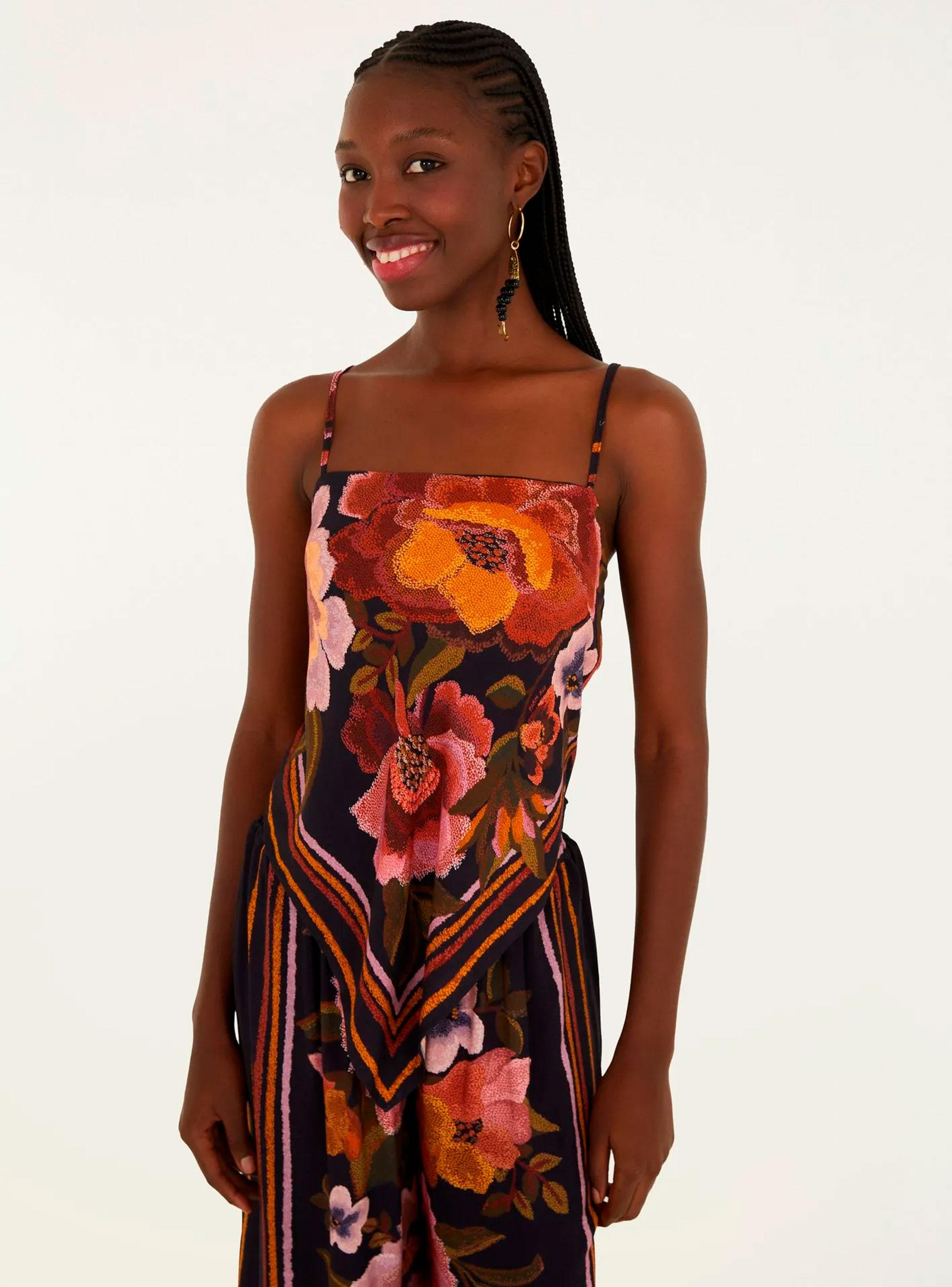 Blusa Escote Cuadrado y Diseño Floral-2