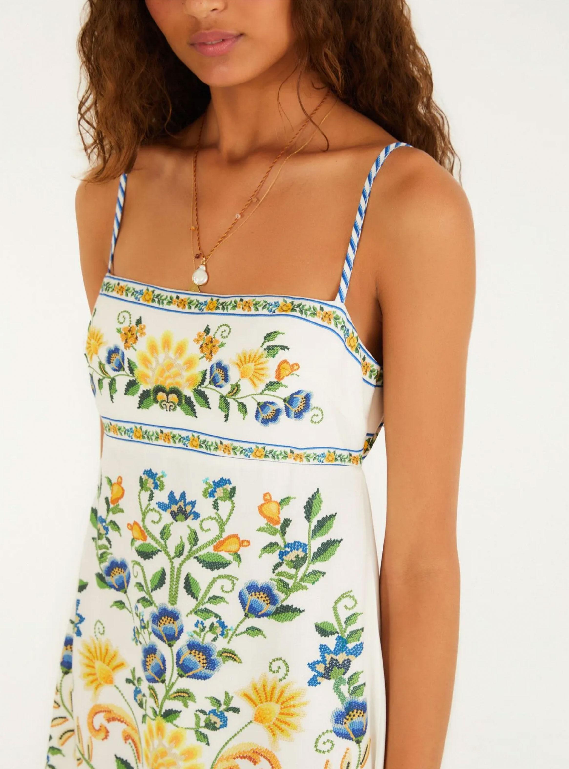 Vestido Escote Cuadrado y Detalle de Lazo Diseño Floral-3