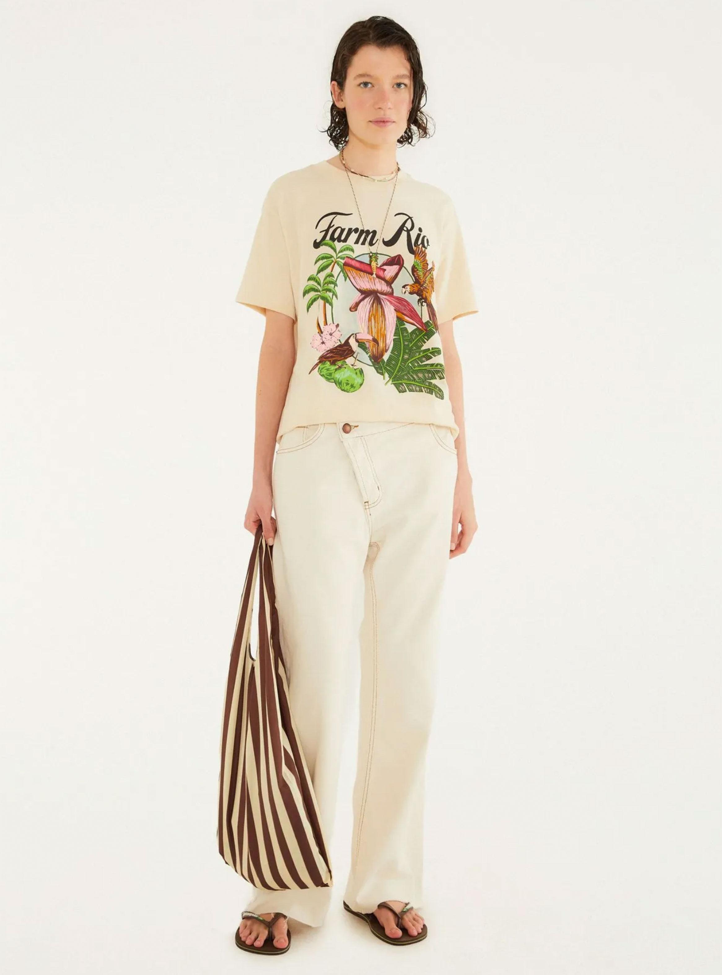 Polera de Algodón Diseño Flores y Tucanes-3