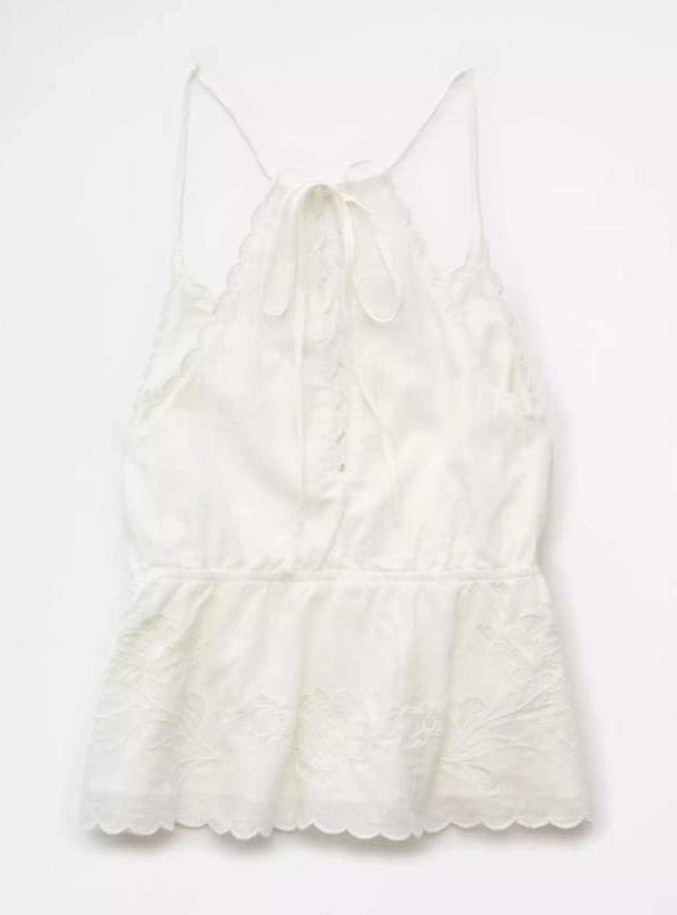 Top Halter Bordado con Cuello en V Ae-4