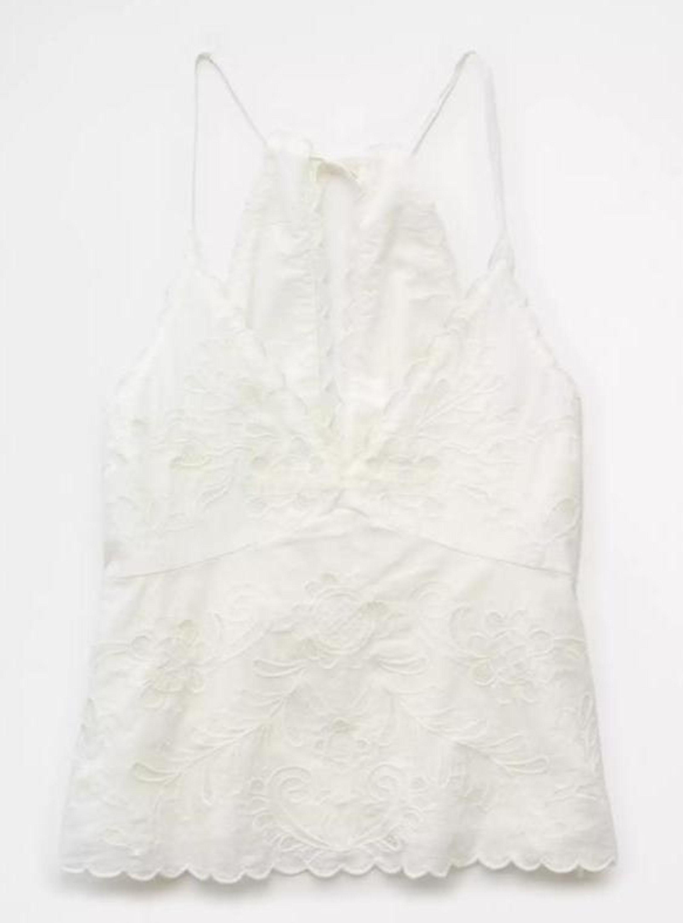 Top Halter Bordado con Cuello en V Ae-3