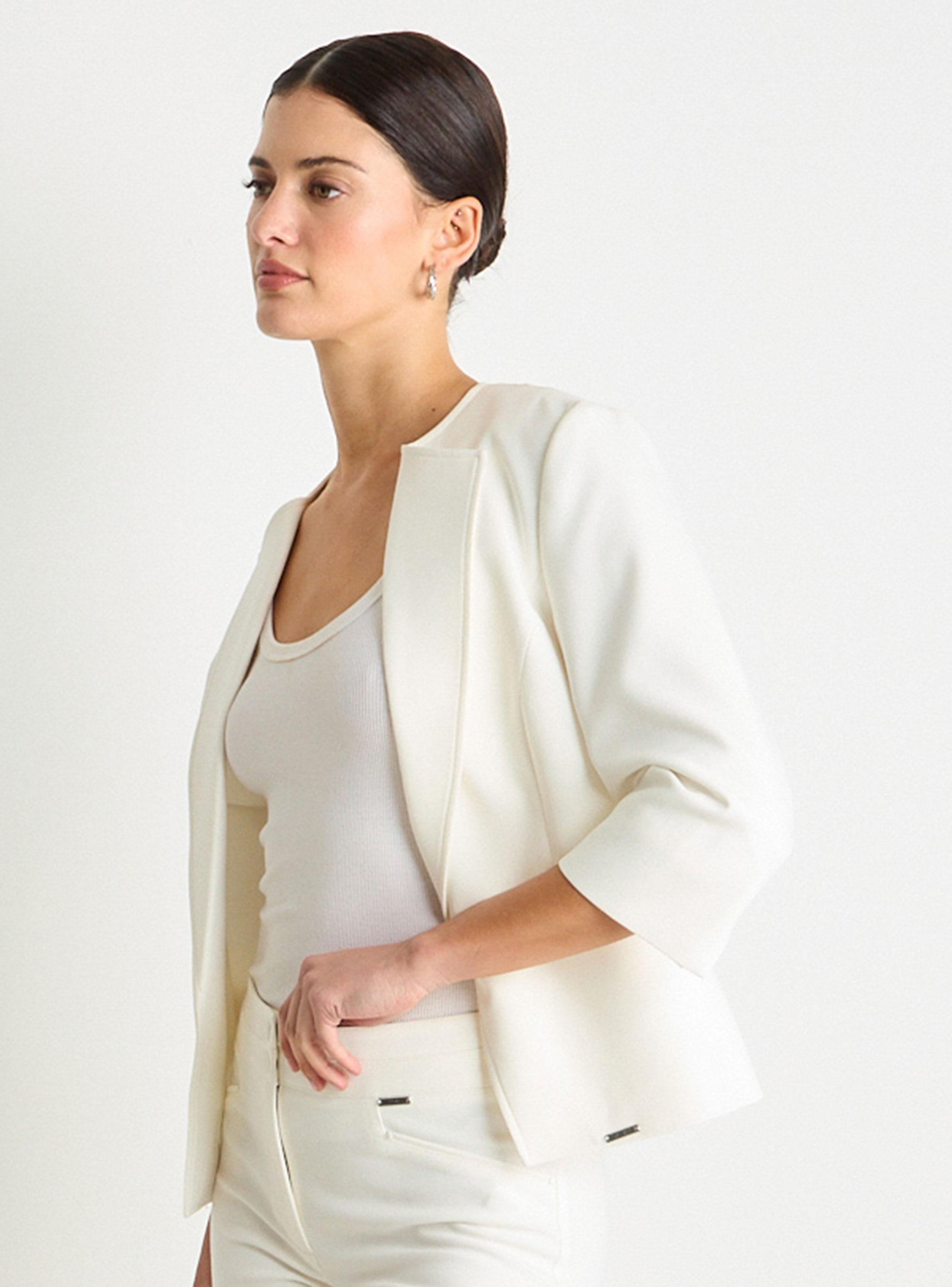 Blazer Liso con Solapa y sin Cuello Manga 3/4-2