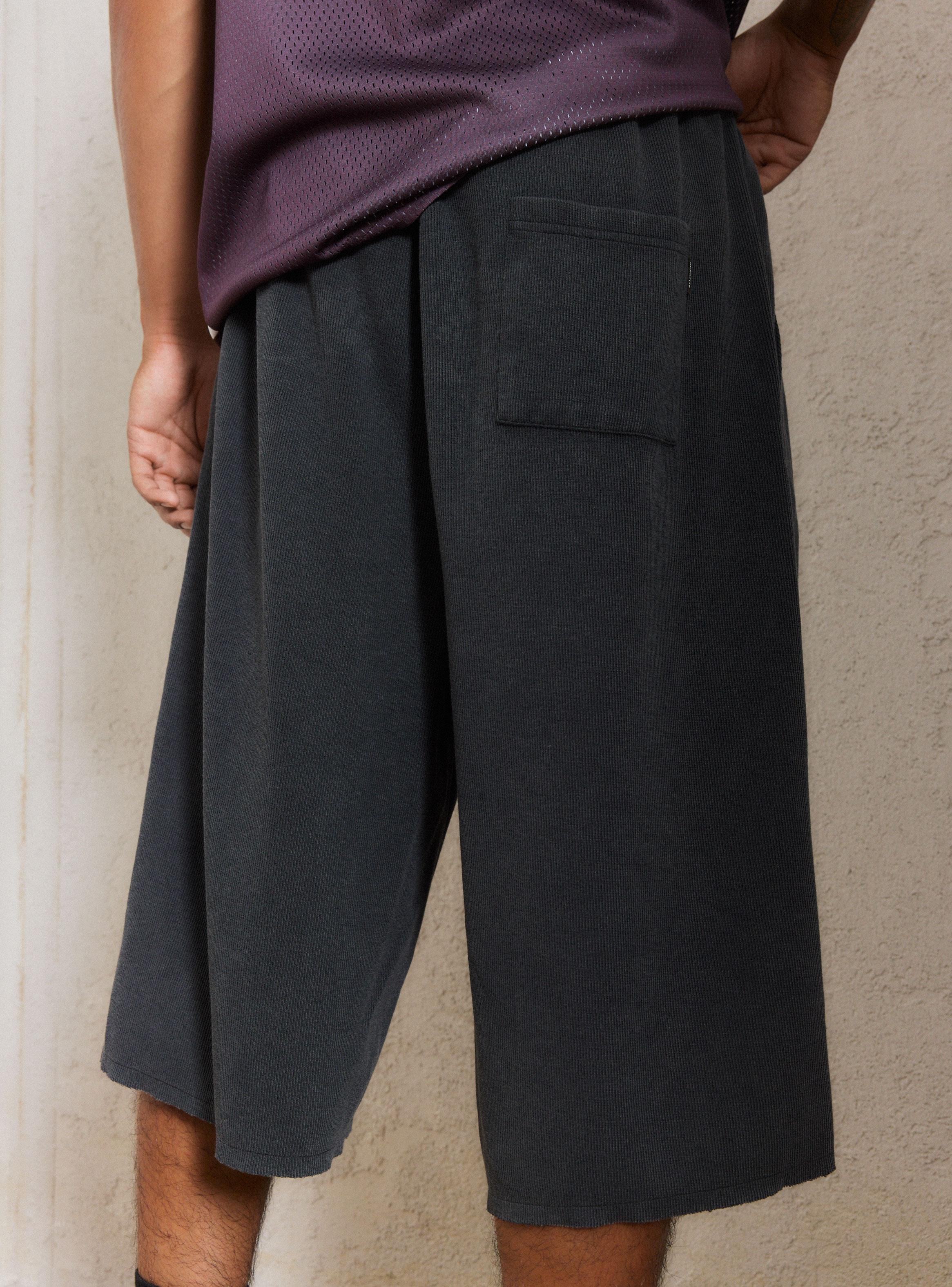 Bermuda Elástico Regular Fit-3