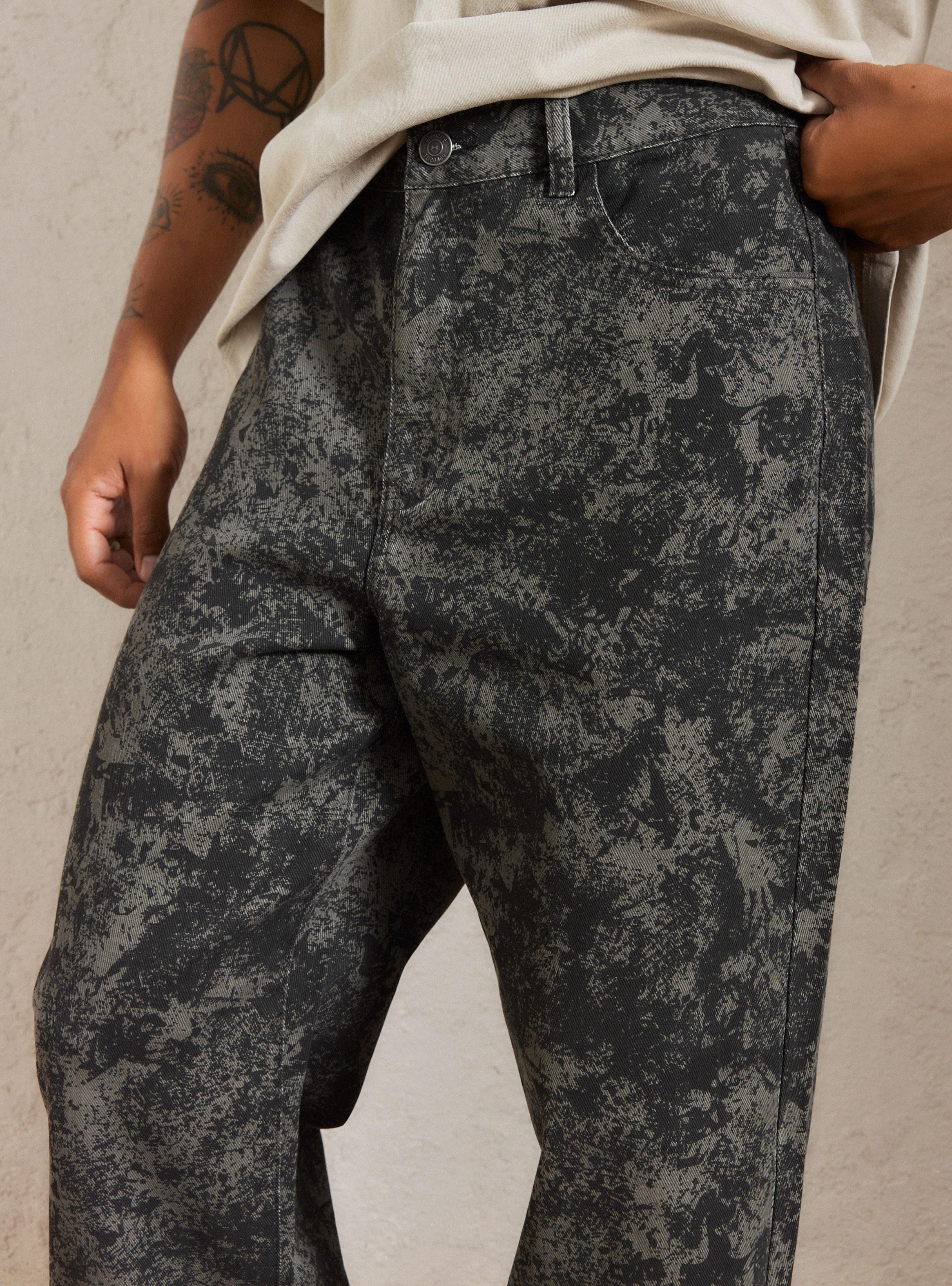 Pantalón Estampado Baggy Fit-2