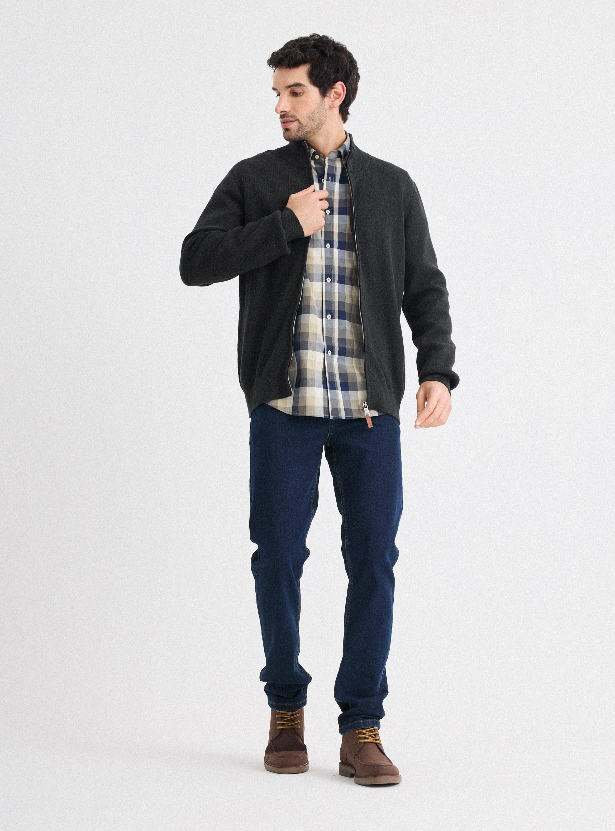 Sweater con Cierre Clásico-4