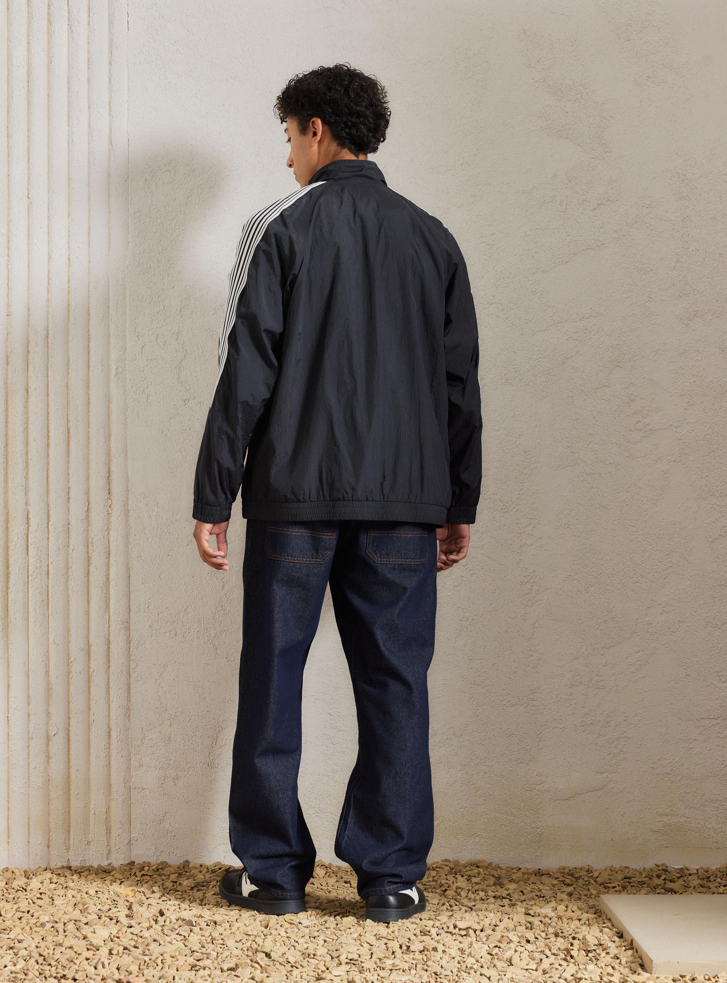 Chaqueta Cortaviento Rayas en Hombros-5