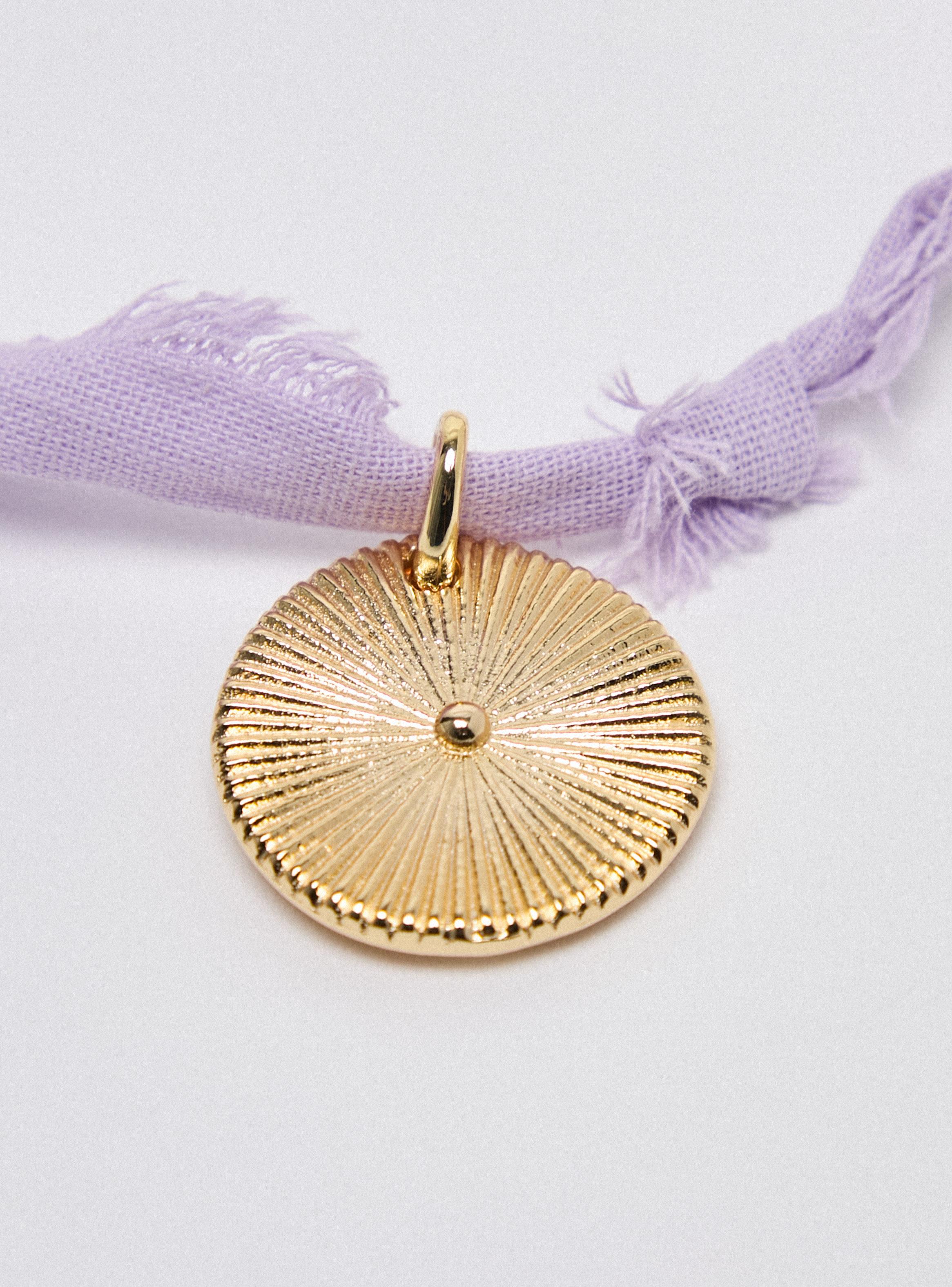 Collar Midi Medalla Sol Tiare Colaboración María Pombo-2