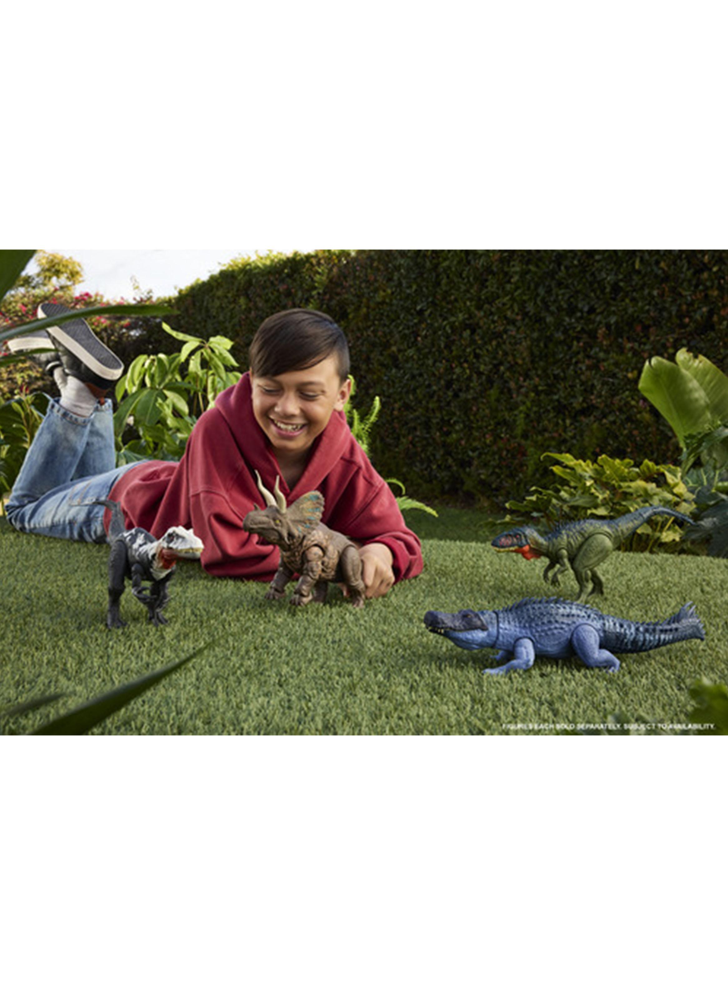 Jurassic World Gigantic Tracker Chila-5