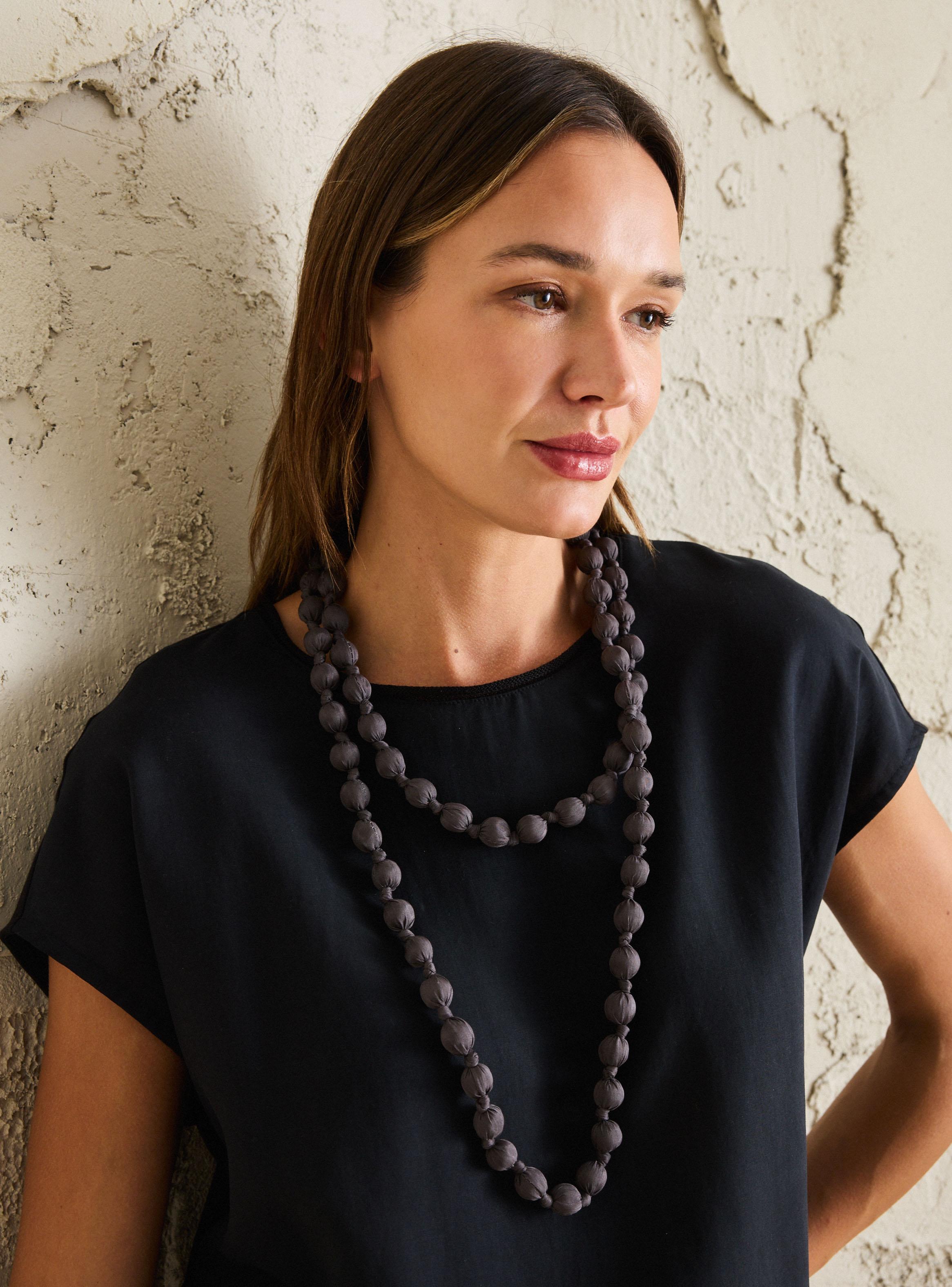 Collar Cuentas Forradas en Tela-2