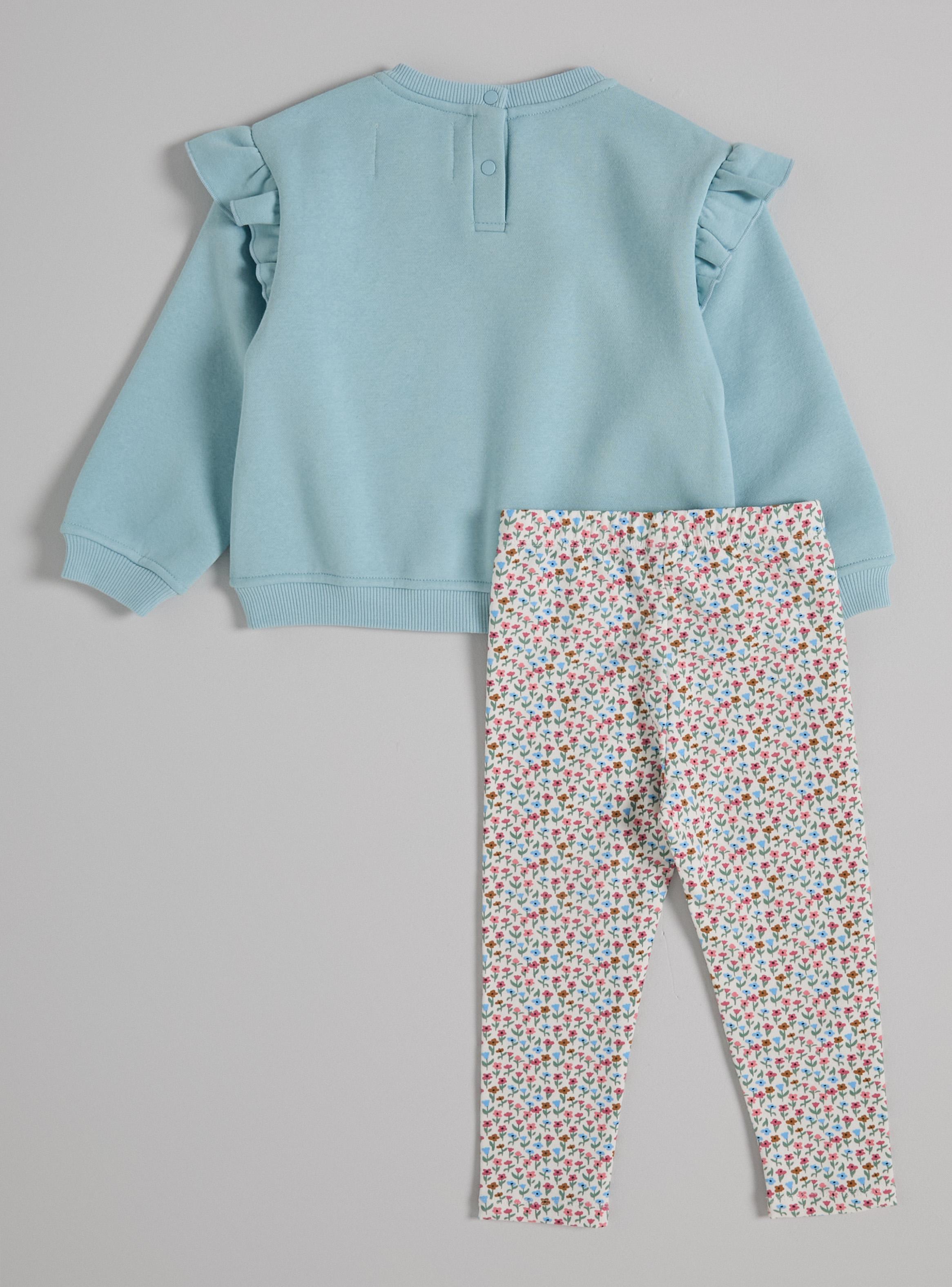 Buzo con Polerón con Vuelos y Calza Estampada Floral-2