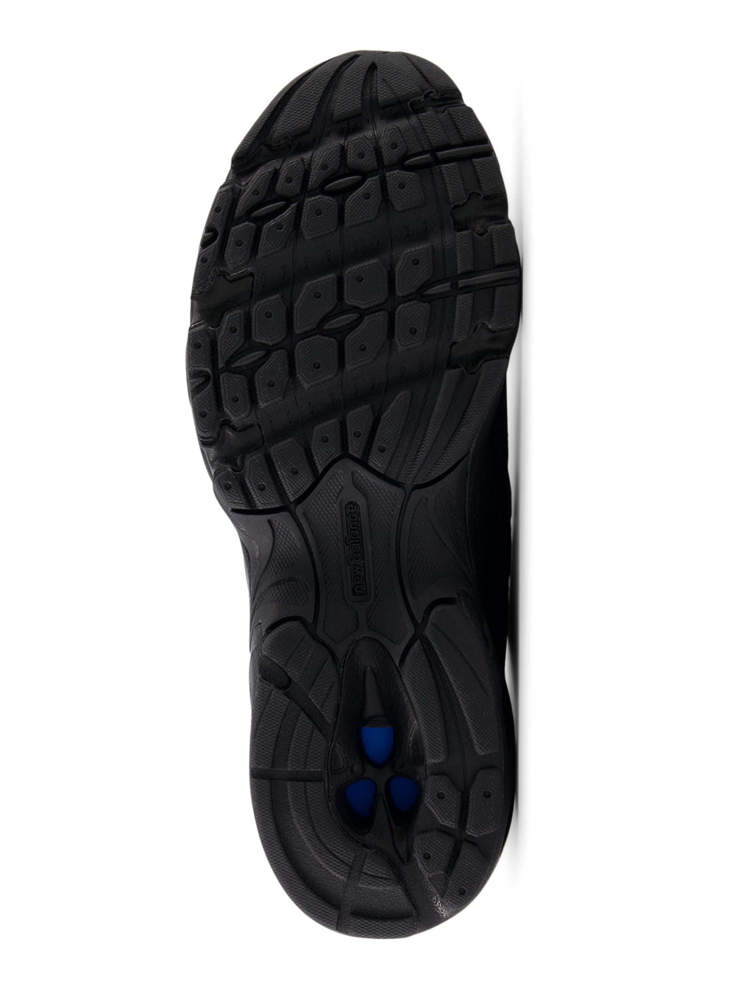 Zapatilla Urbana Black U740BS  Unisex-3