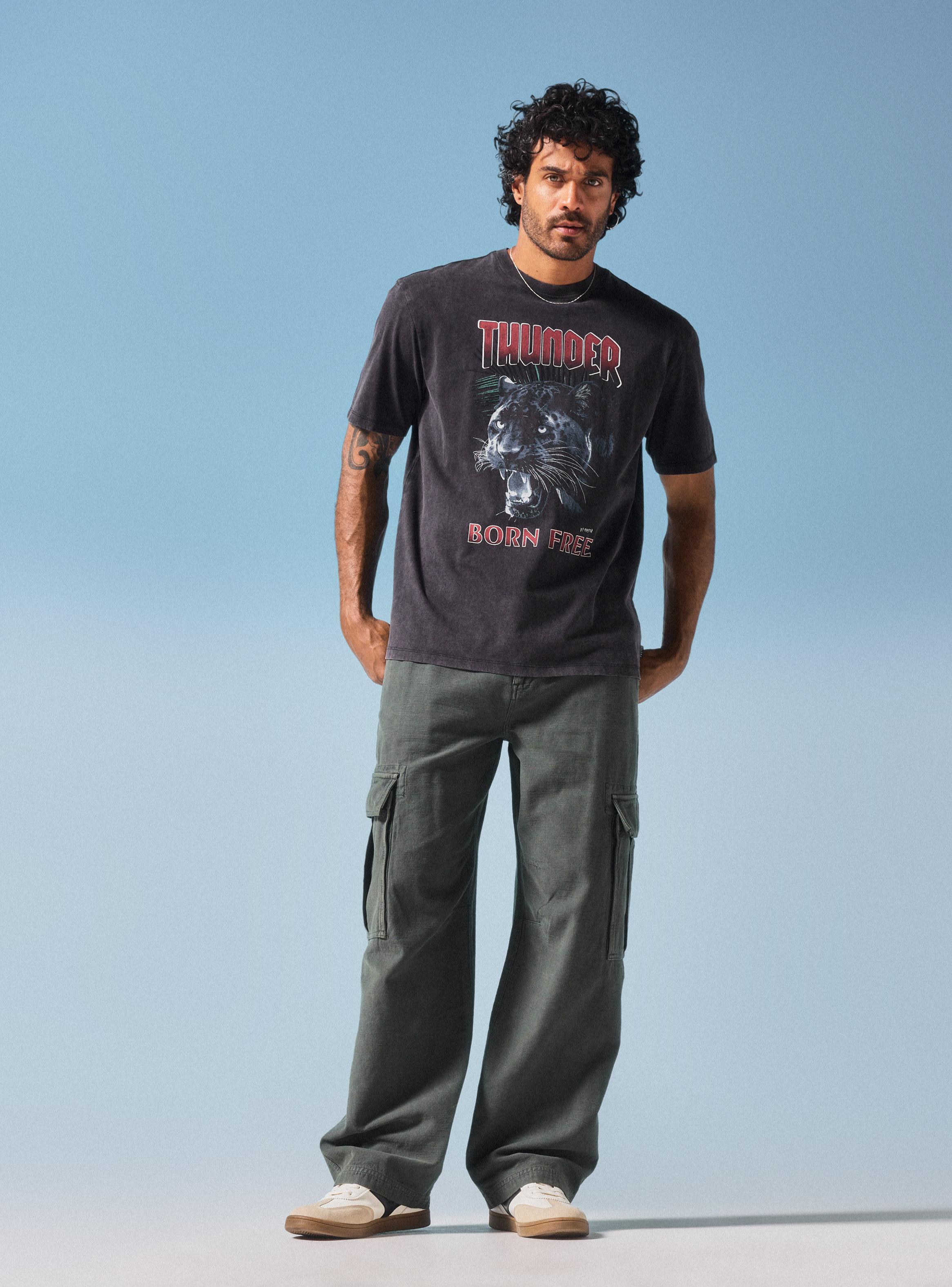 Polera Estampado Frontal y Espalda-4