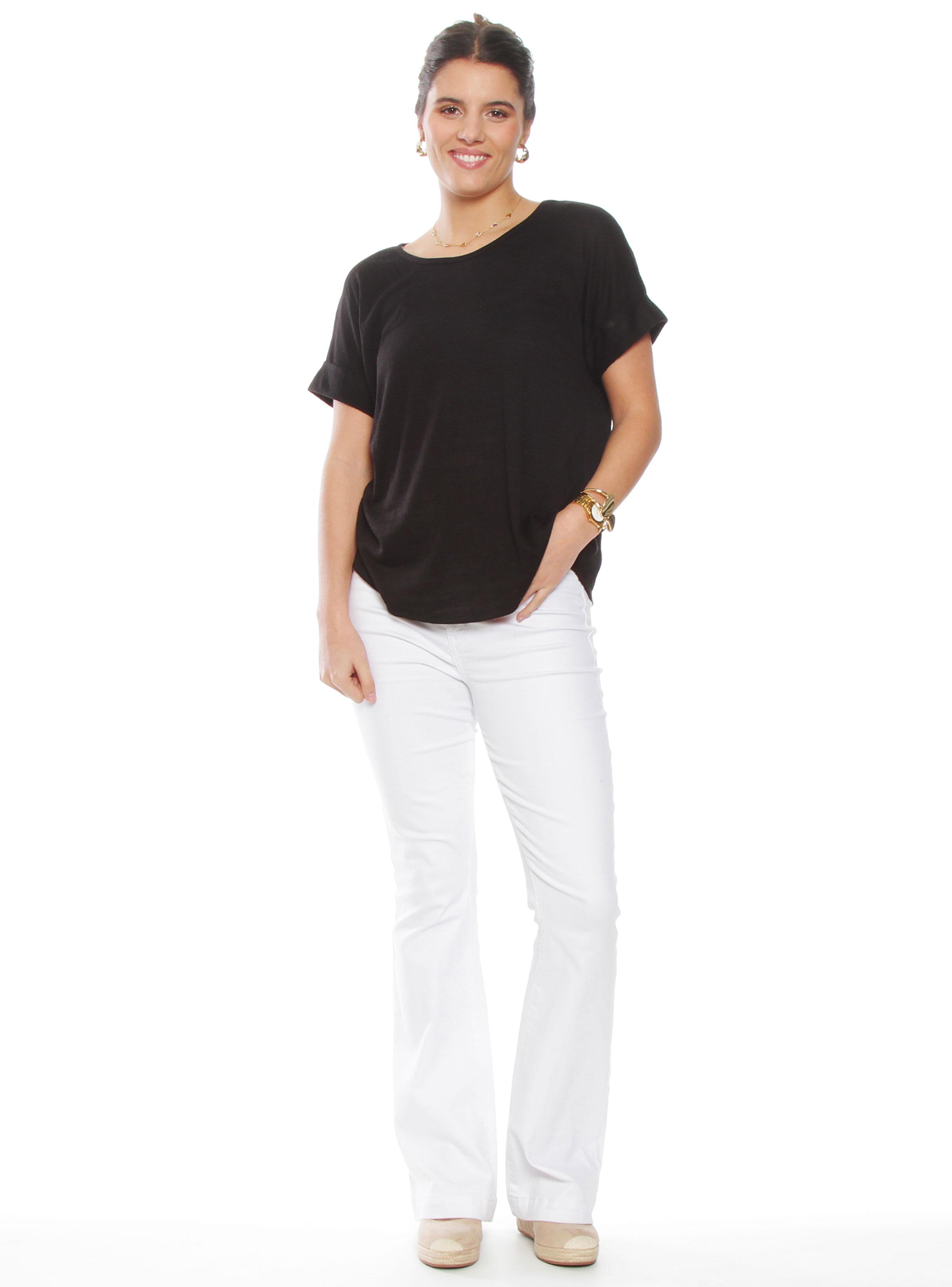 Polera Sólida Escote Redondo con Botones en Espalda-3