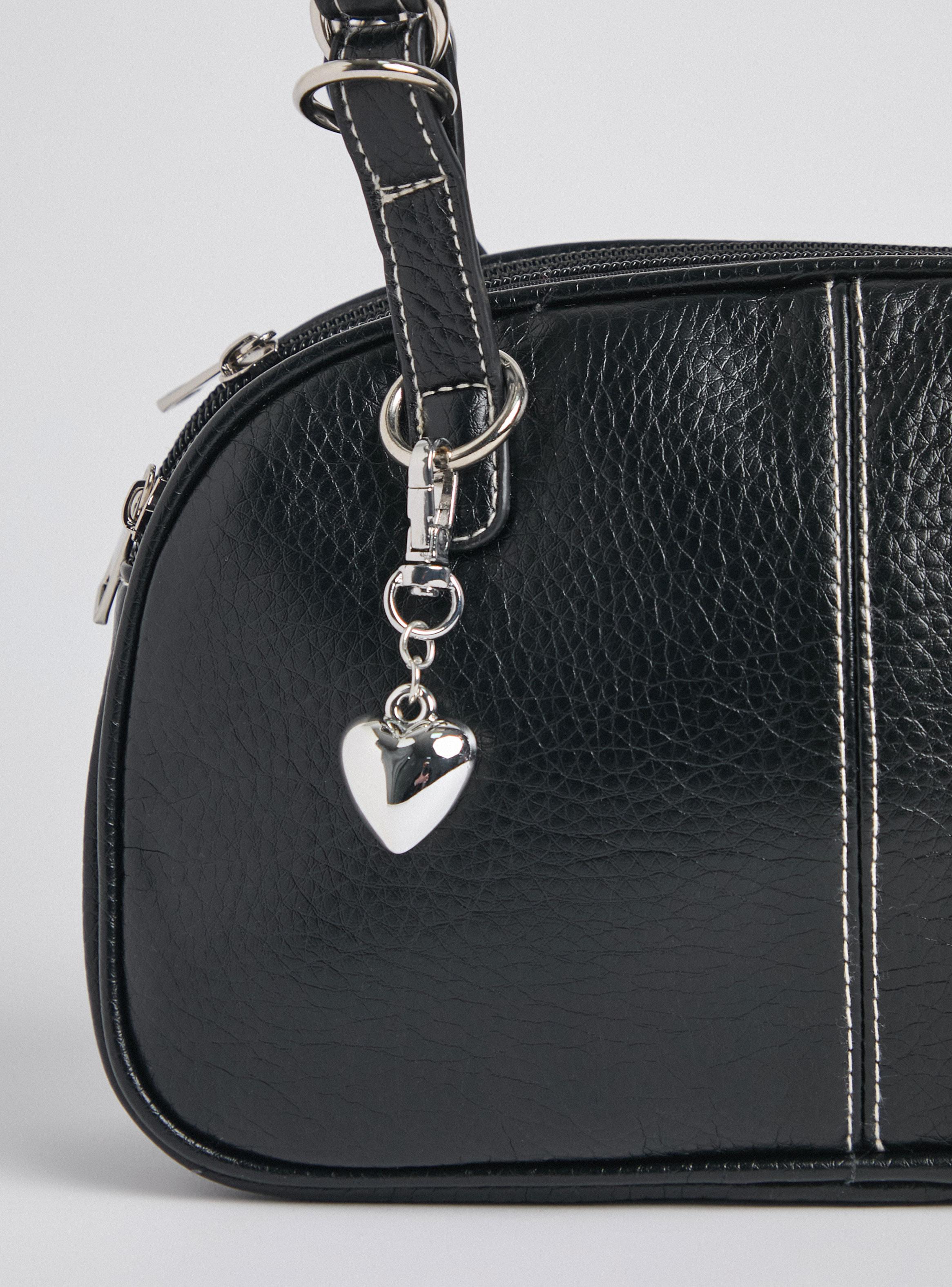 Cartera de Hombro con Charm de Corazón-4