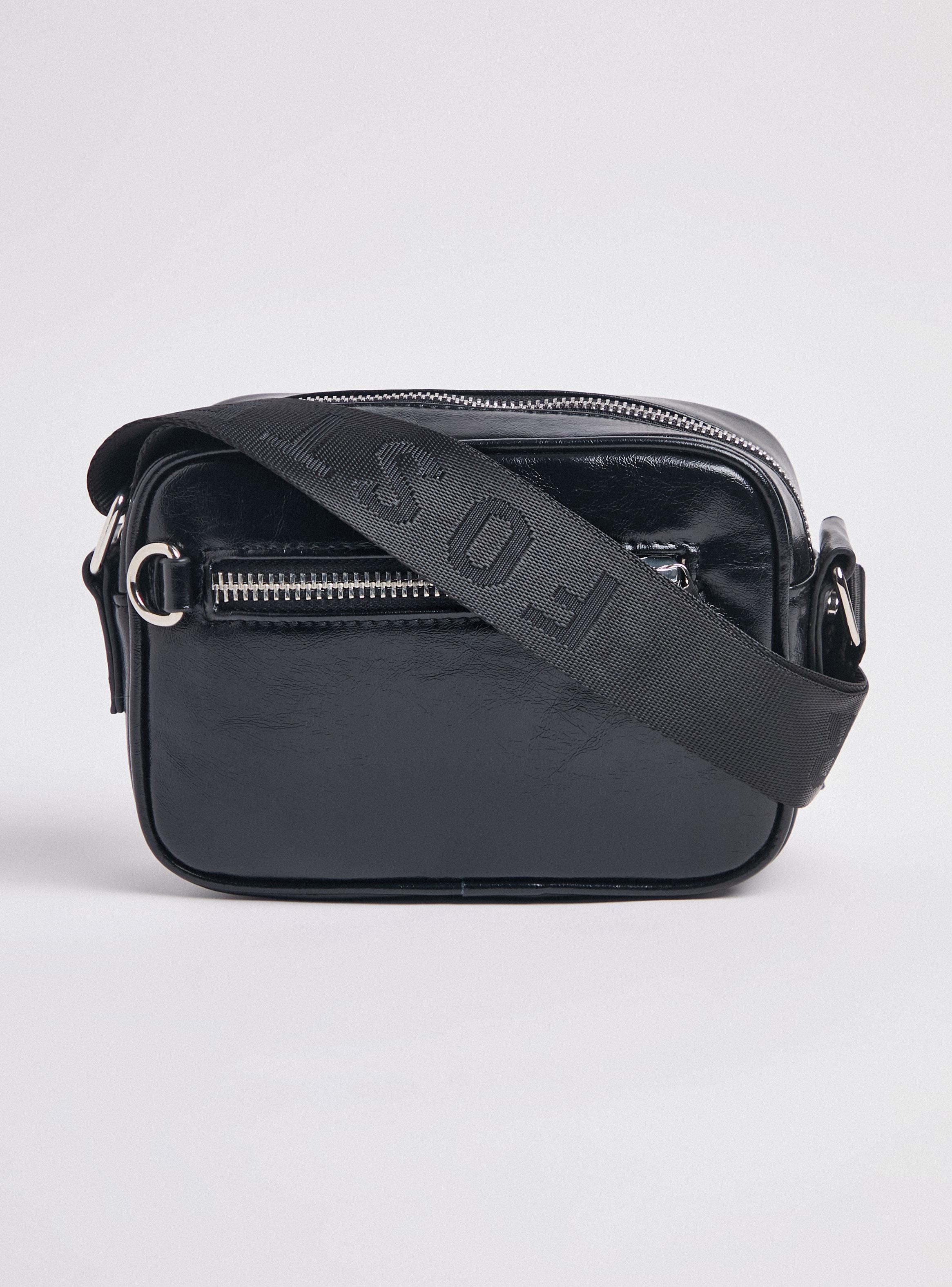 Cartera Crossbody Básica Strap Logo-2
