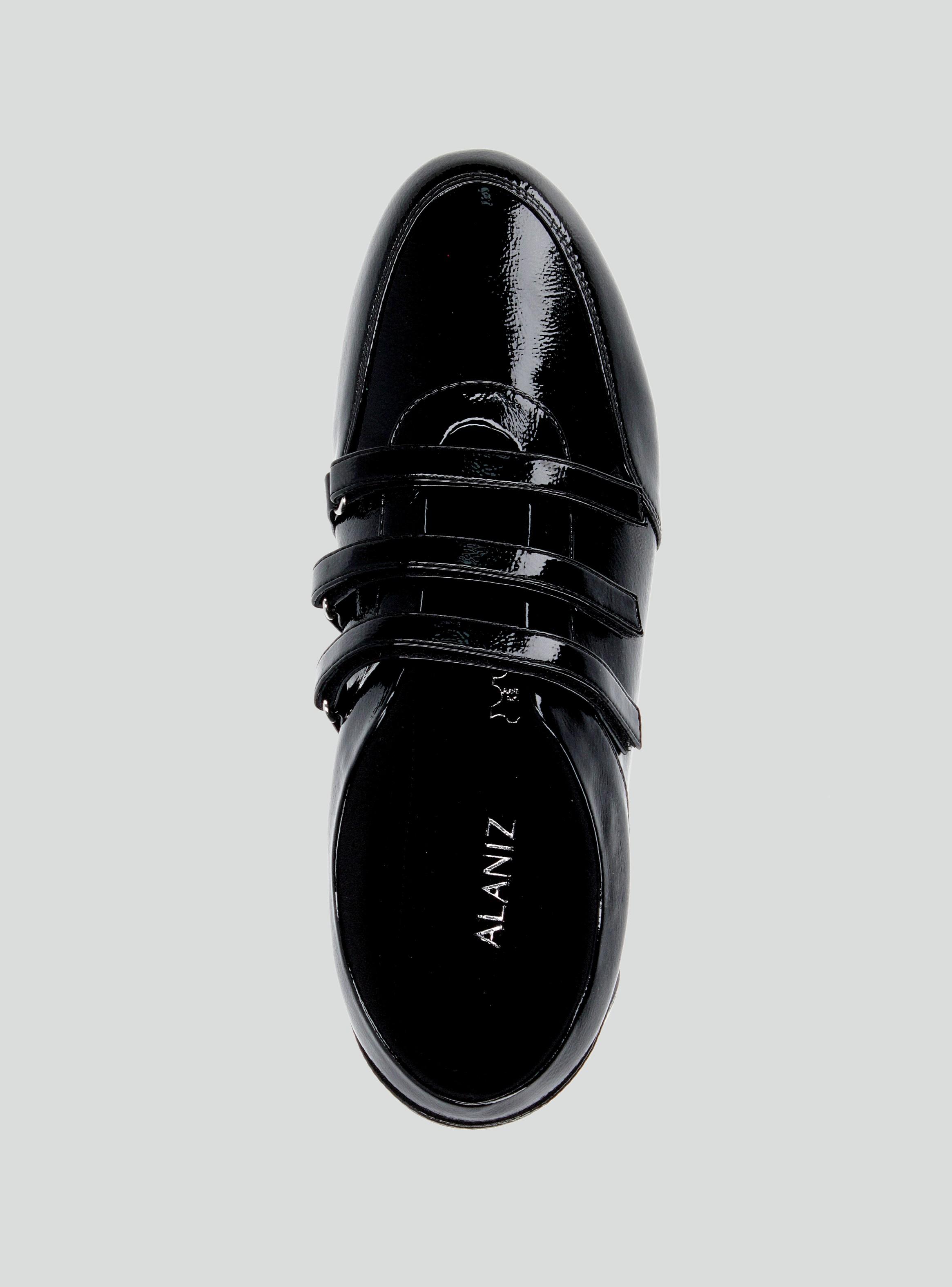 Zapatilla Urbana Velcros Acharolada Plana Mujer-2