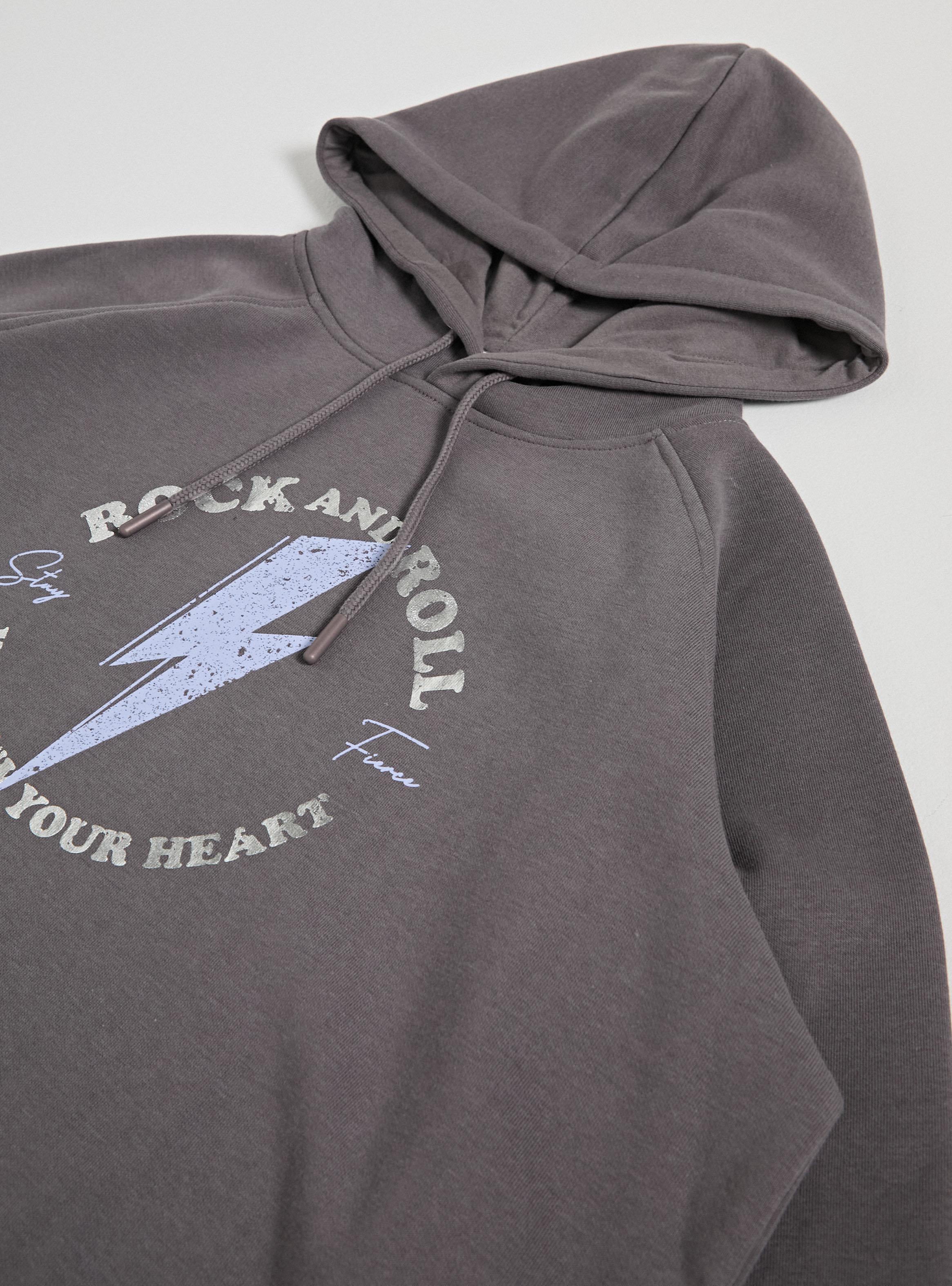 Polerón con Capucha y Estampado con Brillos-3