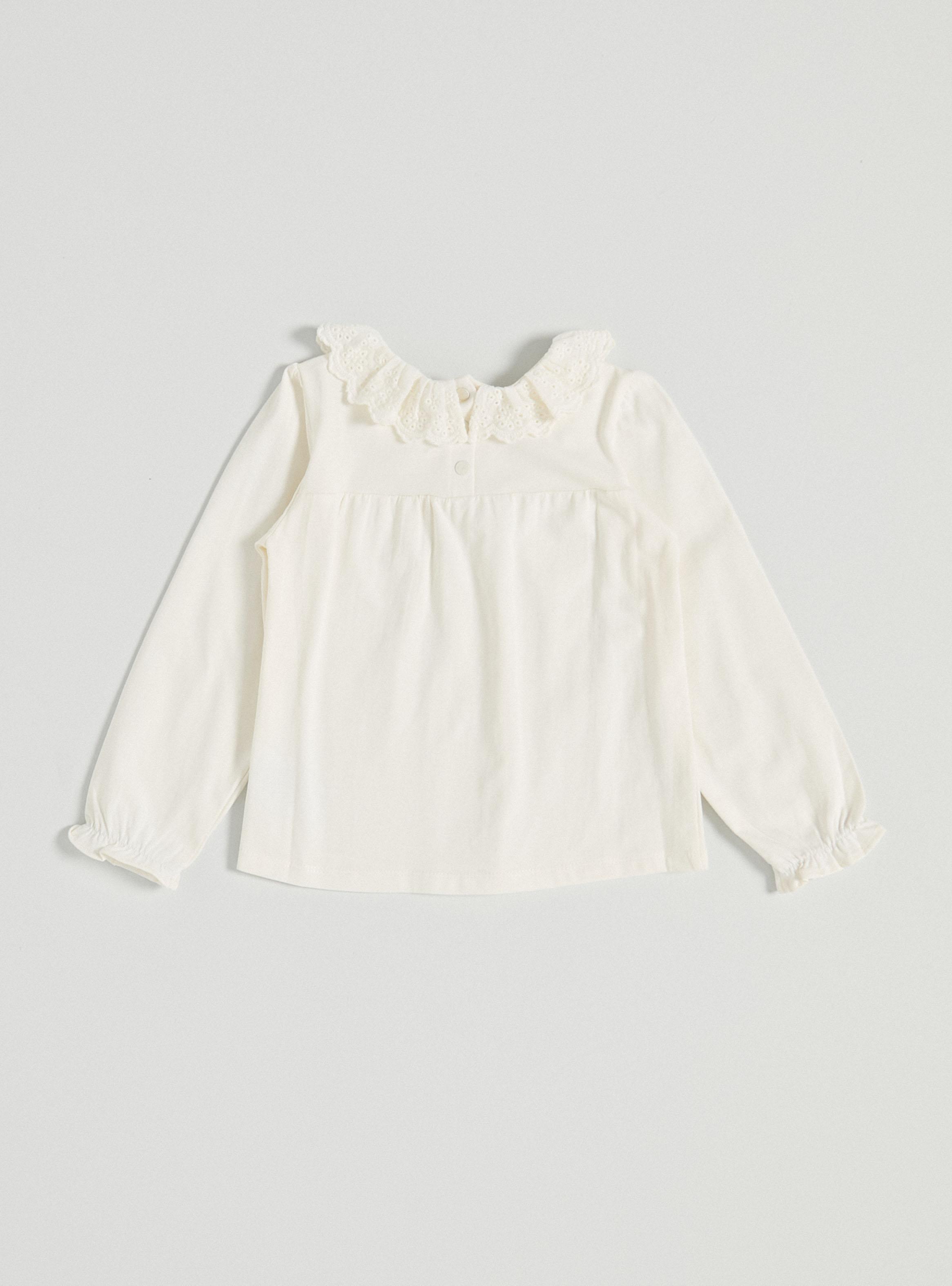 Polera Detalle en Puños y Cuello-2