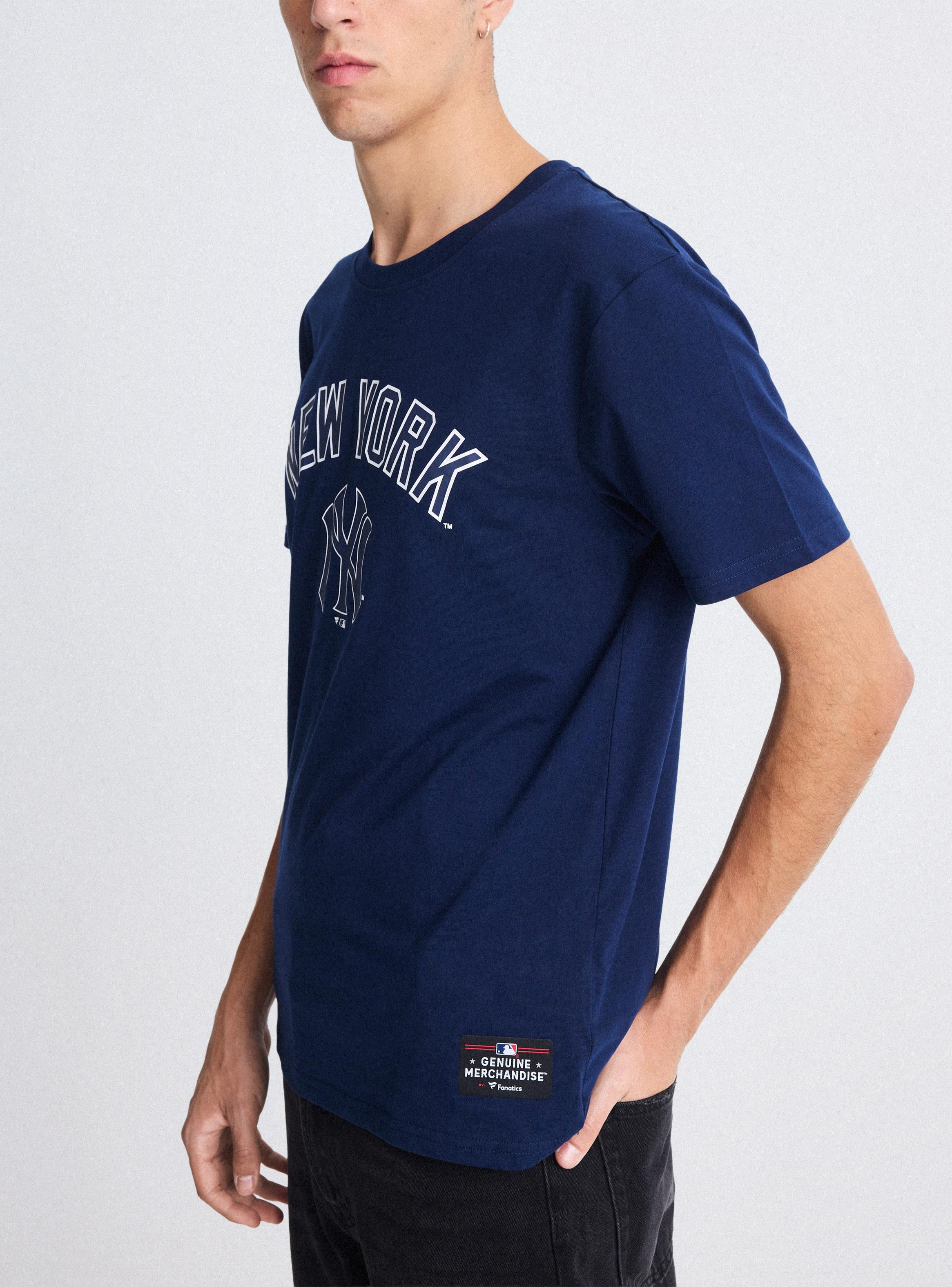 Polera Yankees Script Logo-3