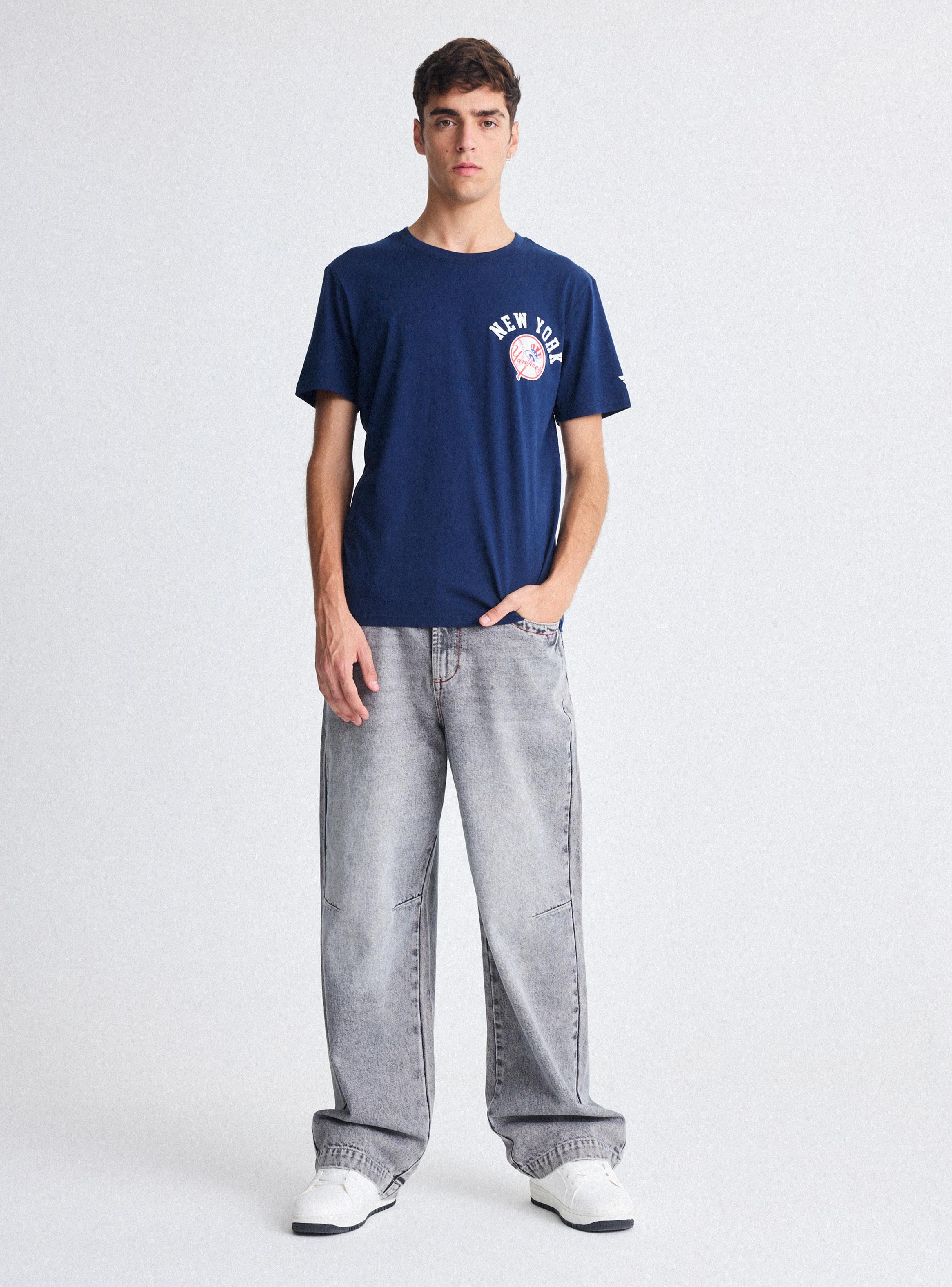 Polera Front Rubber Print Regular Fit-4