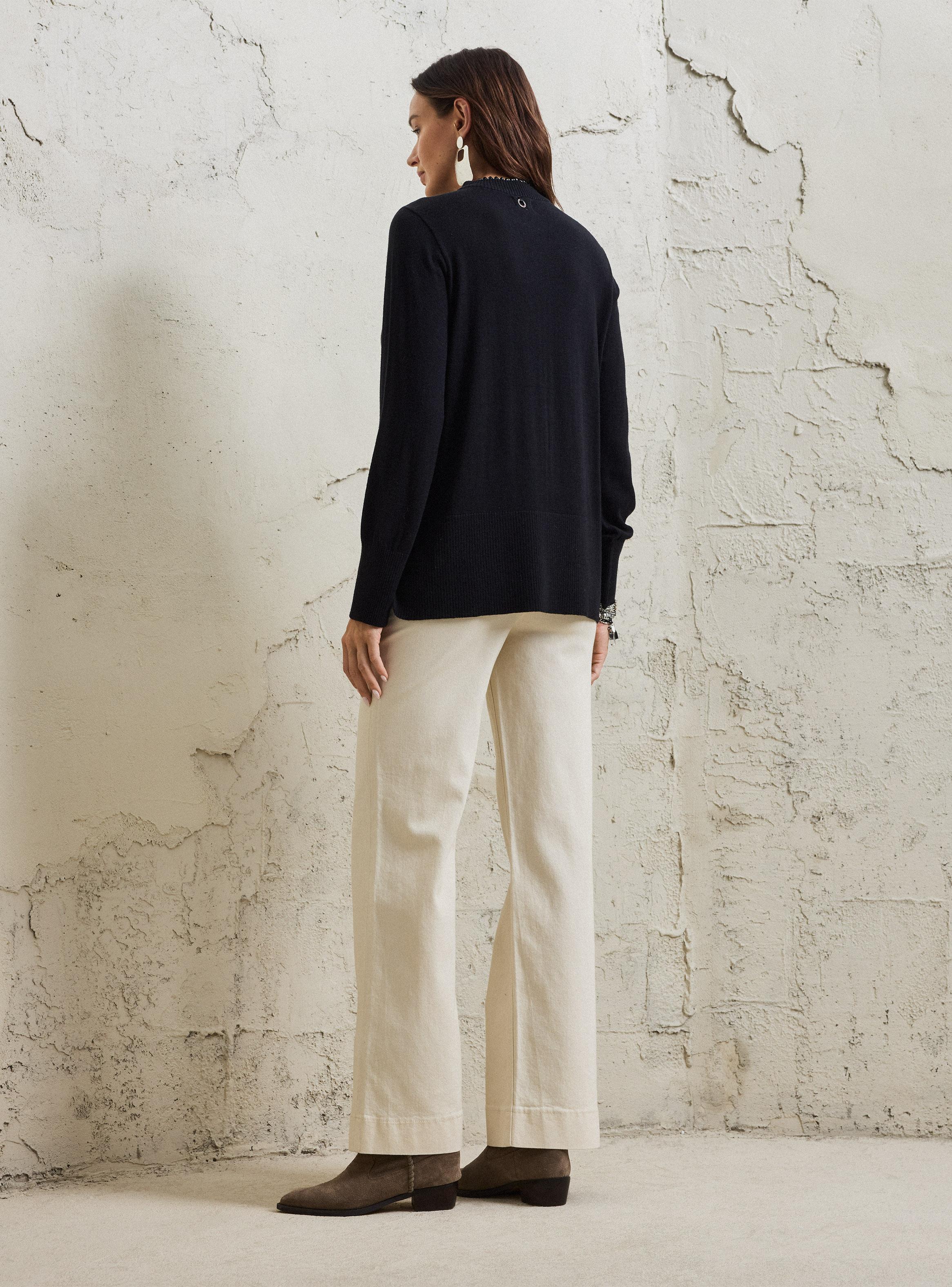 Sweater Apertura en los Costados-5