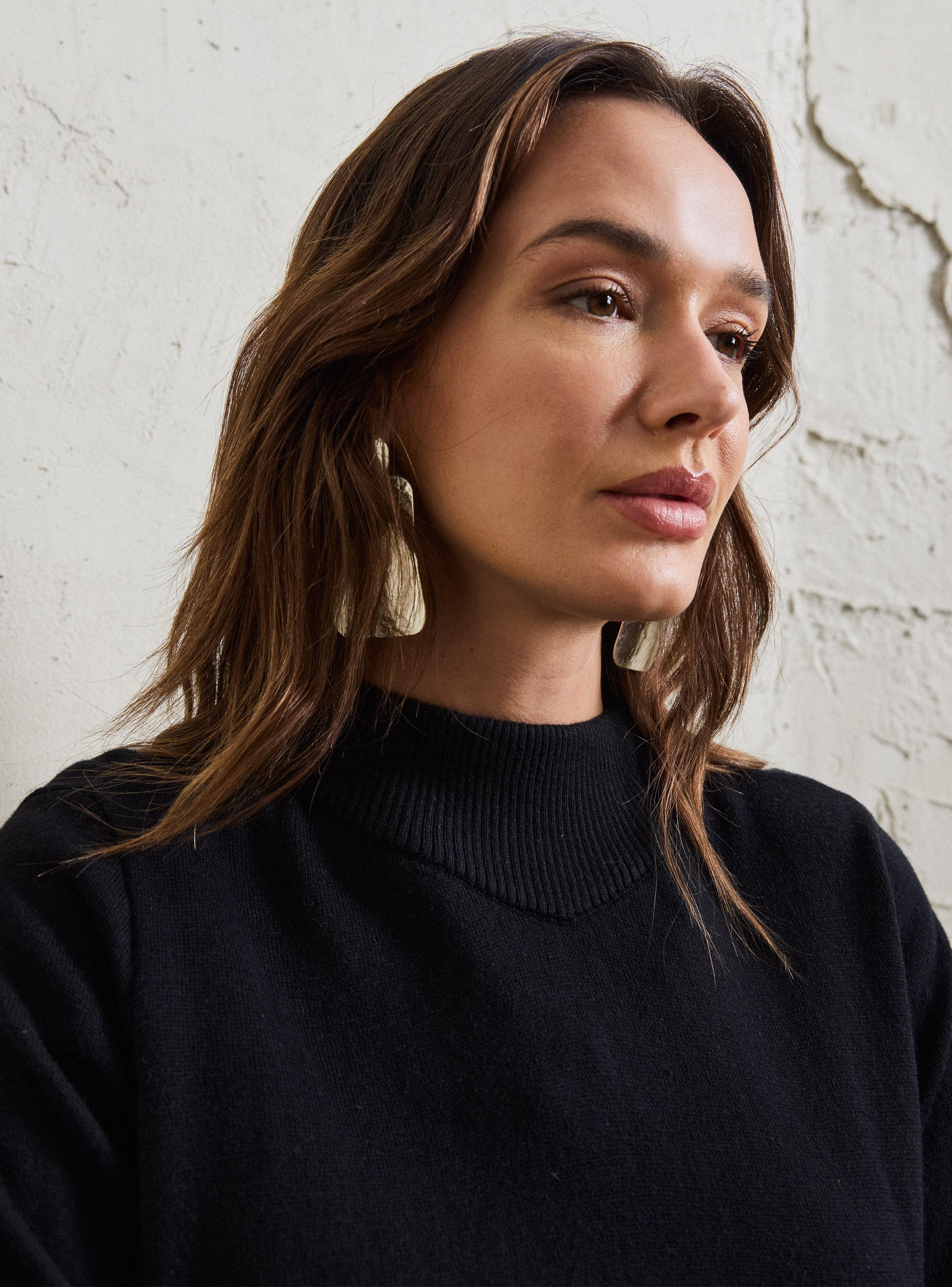 Sweater Apertura en los Costados-2