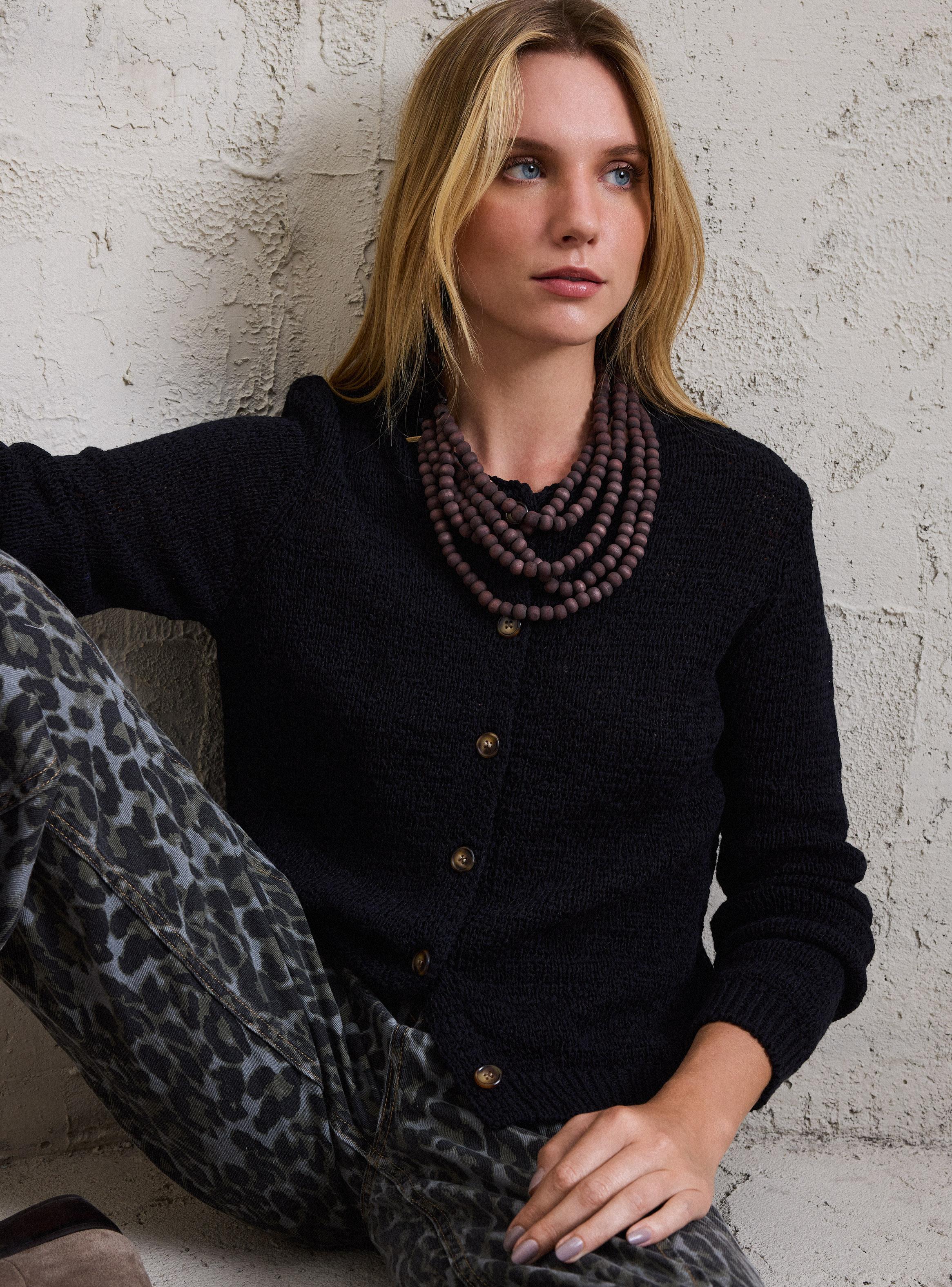 Chaleco Tejido con Cintas Tejido Rustico-3