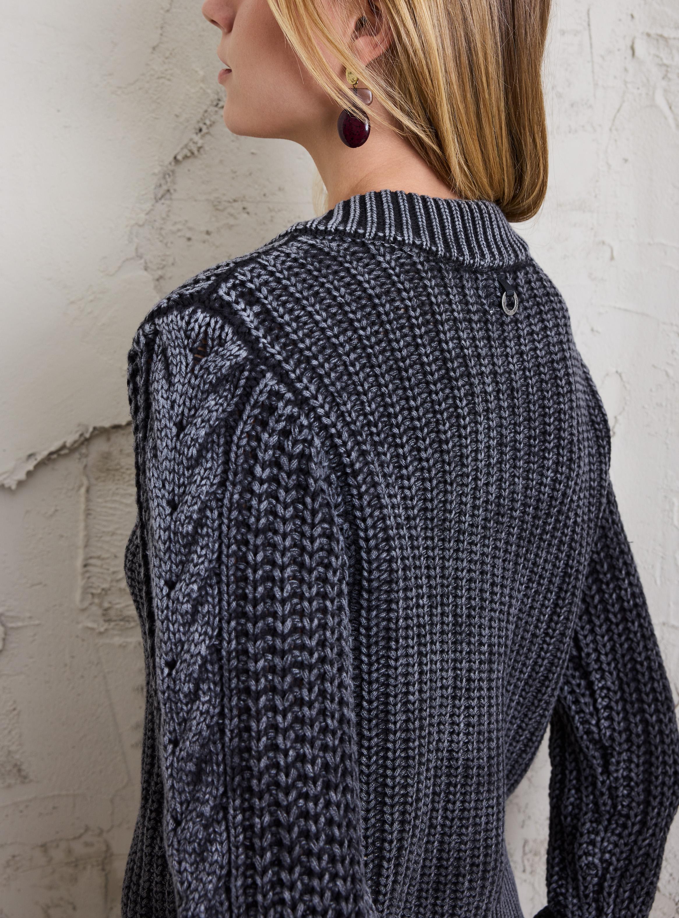 Chaleco Tejido con Trenzas Look Desgastado-3